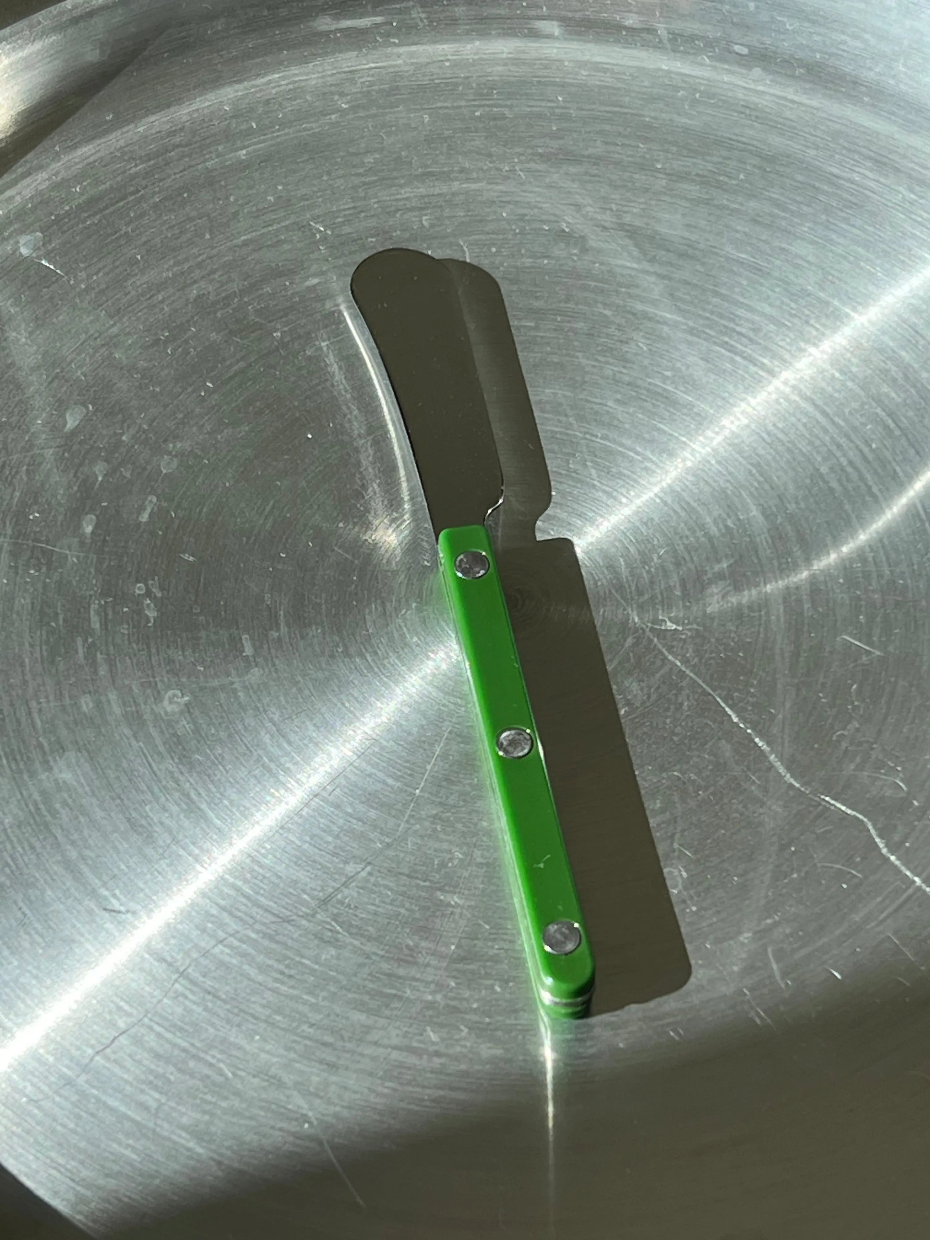 Bistrot Solid Smørkniv| Grøn Sabre Paris