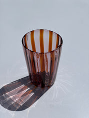 Håndblæst Murano Glas i Gio Ponti Stil med Karamelfarvede og Ametyst Striber Murano