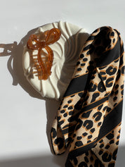 Tørklæde med Sort, Brunt og Beige Mønster | 45 x 50 cm Studio Hafnia