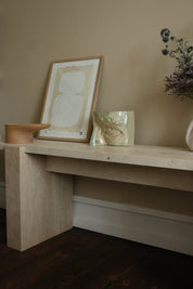 Jacob Laoru | Bookend Eye (Left): Firkantet venstre bogstøtte øje i glaseret stentøjsler i CrystalGreen Studio Hafnia