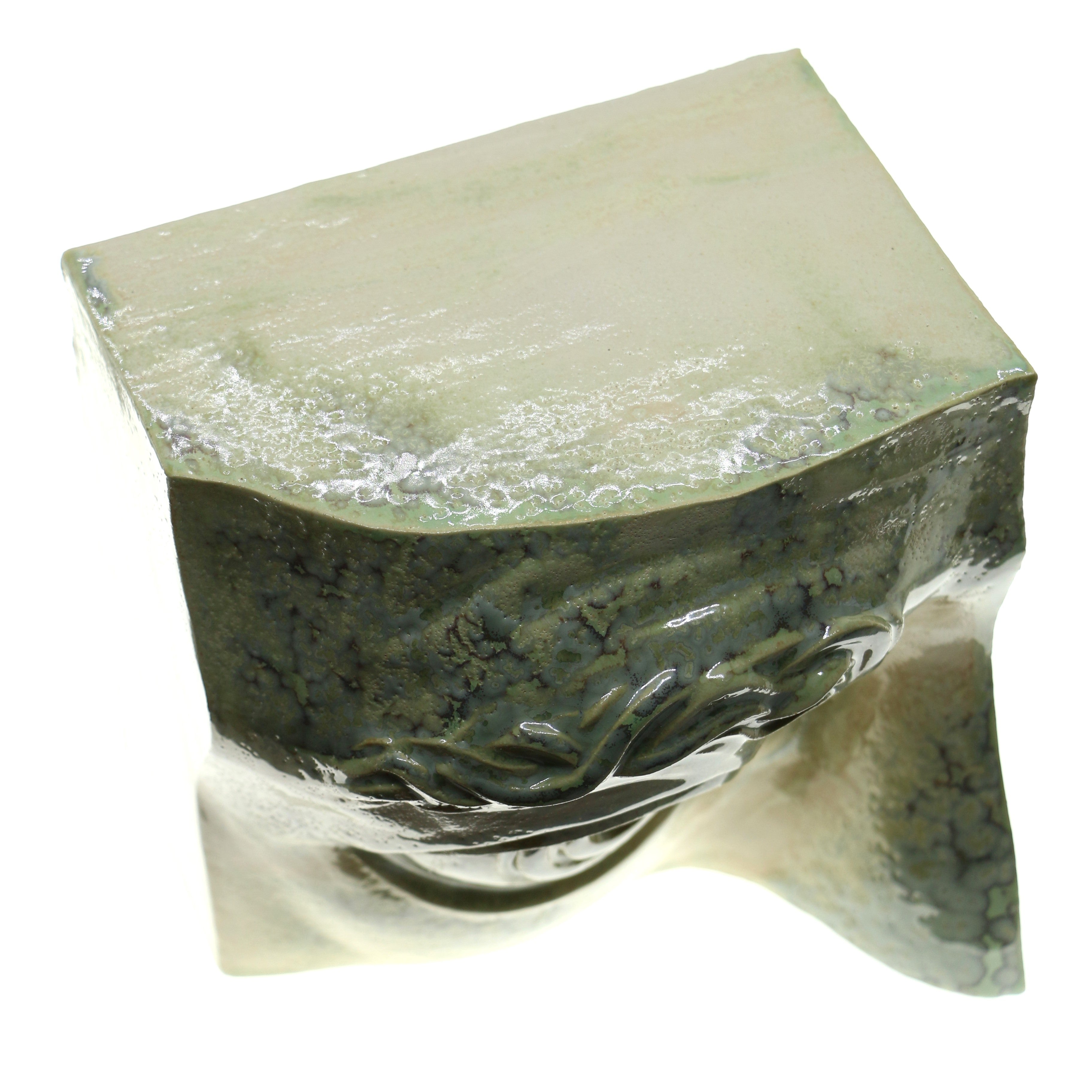 Jacob Laoru | Bookend Eye (Right): Firkantet højre bogstøtte øje i glaseret stentøjsler i CrystalGreen Studio Hafnia