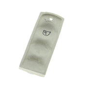 Jacob Larou | Third Eye: Skulptur med 3 øjne i glaseret stentøjsler i AntiqueWhite til væggen Studio Hafnia