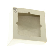 Jacob Larou | Square Eye (Right): Firkantet øje i glaseret stentøjsler i AntiqueWhite til væggen Studio Hafnia