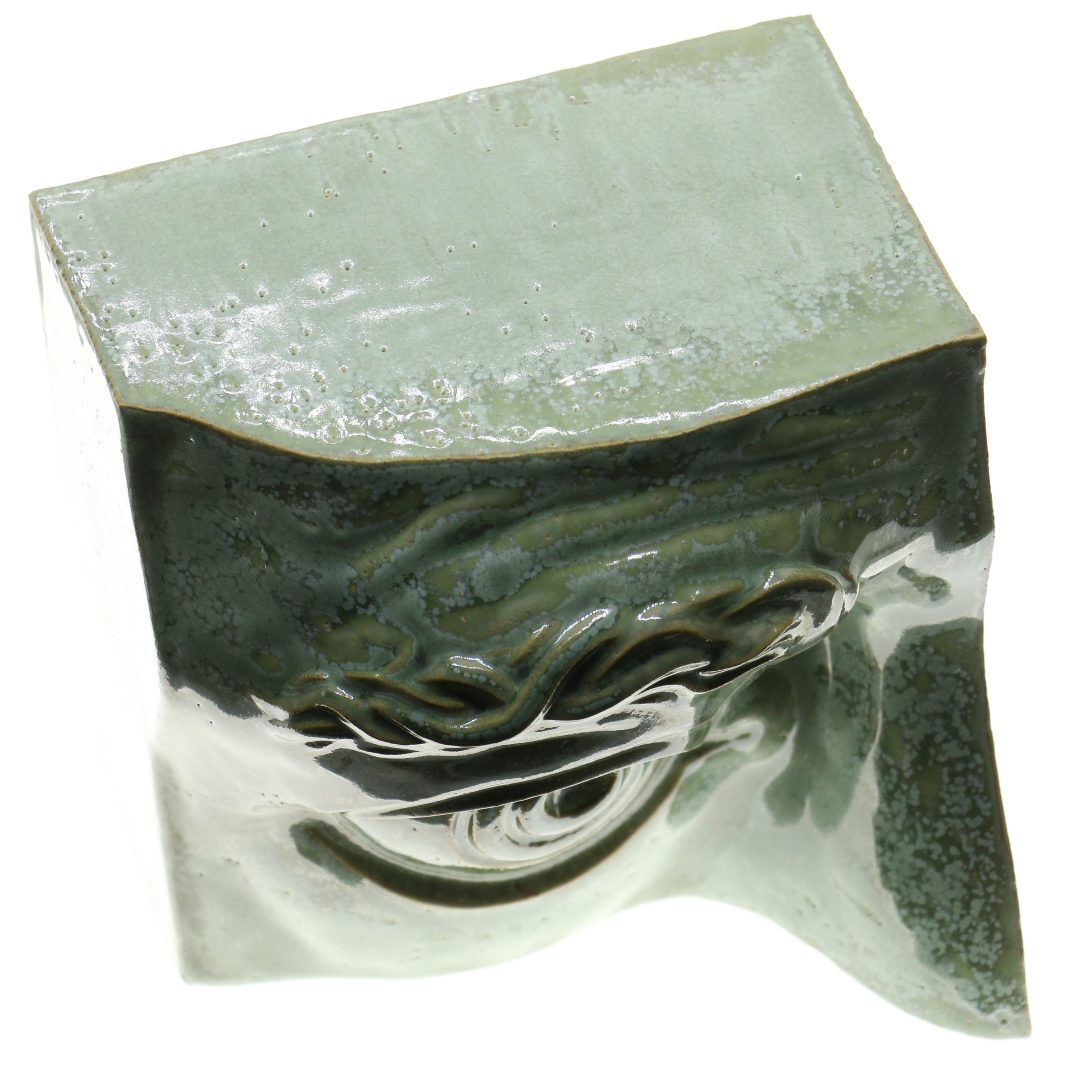 Jacob Laoru | Bookend Eye (Right): Firkantet højre bogstøtte øje i glaseret stentøjsler i CopperGreen Studio Hafnia