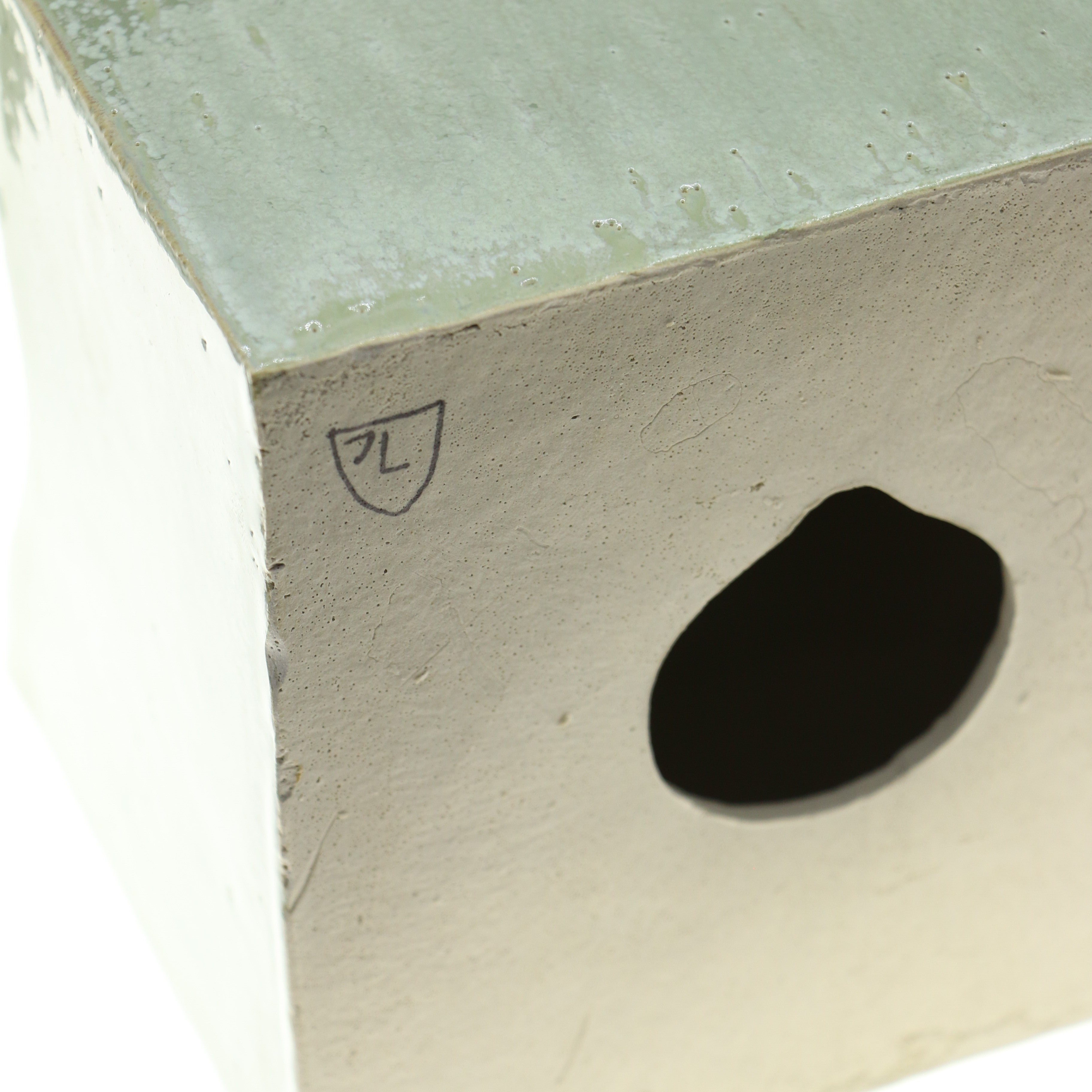 Jacob Laoru | Bookend Eye (Right): Firkantet højre bogstøtte øje i glaseret stentøjsler i CopperGreen Studio Hafnia