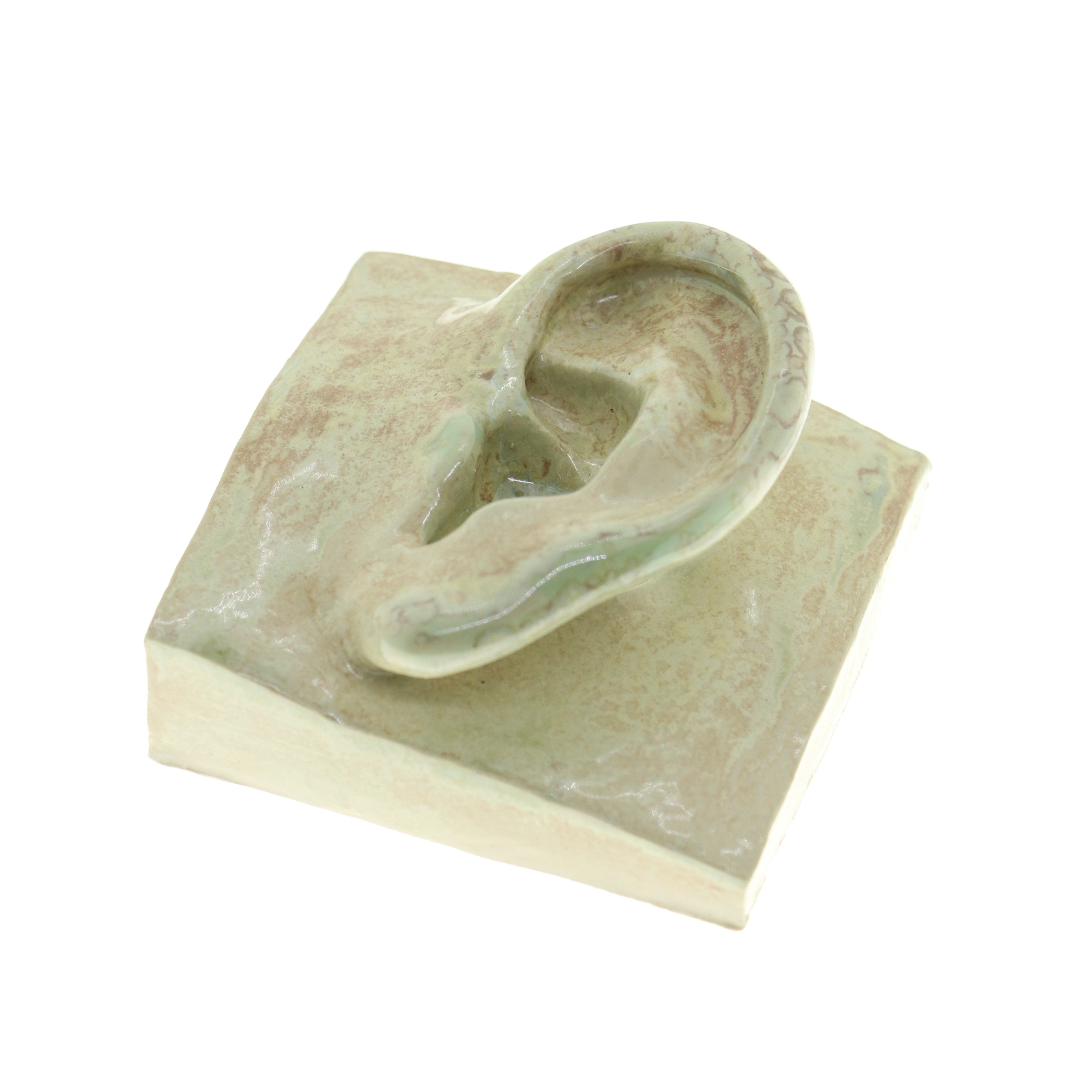 Jacob Laoru | Square Ear (Left): Firkantet øre i glaseret stentøjsler i CrystalGreen til væggen Studio Hafnia