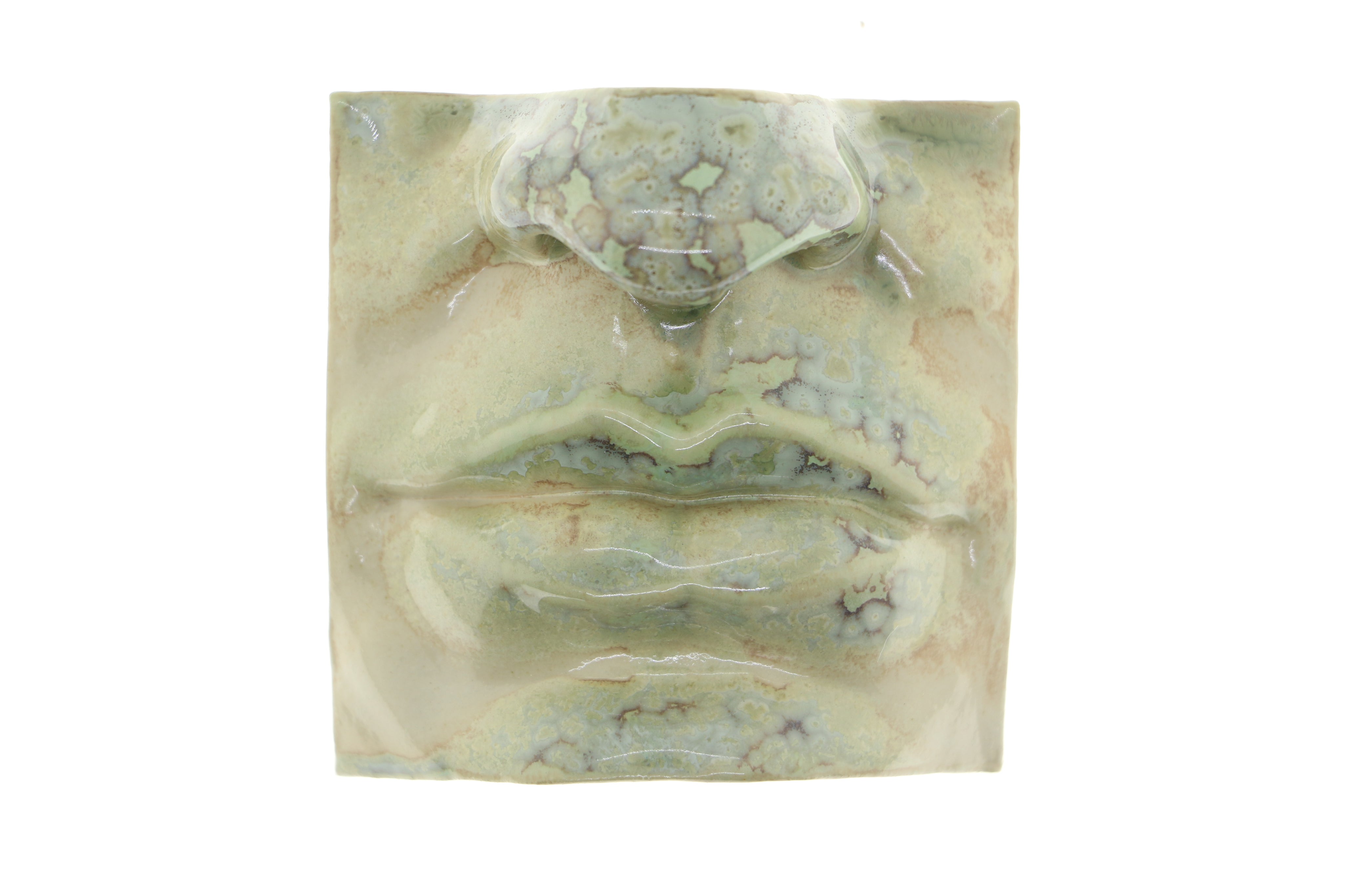 Jacob Laoru | Square Mouth (2): Firkantet mund i glaseret stentøjsler i CrystalGreen til væggen Studio Hafnia