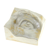 Jacob Larou | Square Eye (Left): Firkantet øje i glaseret stentøjsler i AntiqueWhite til væggen Studio Hafnia