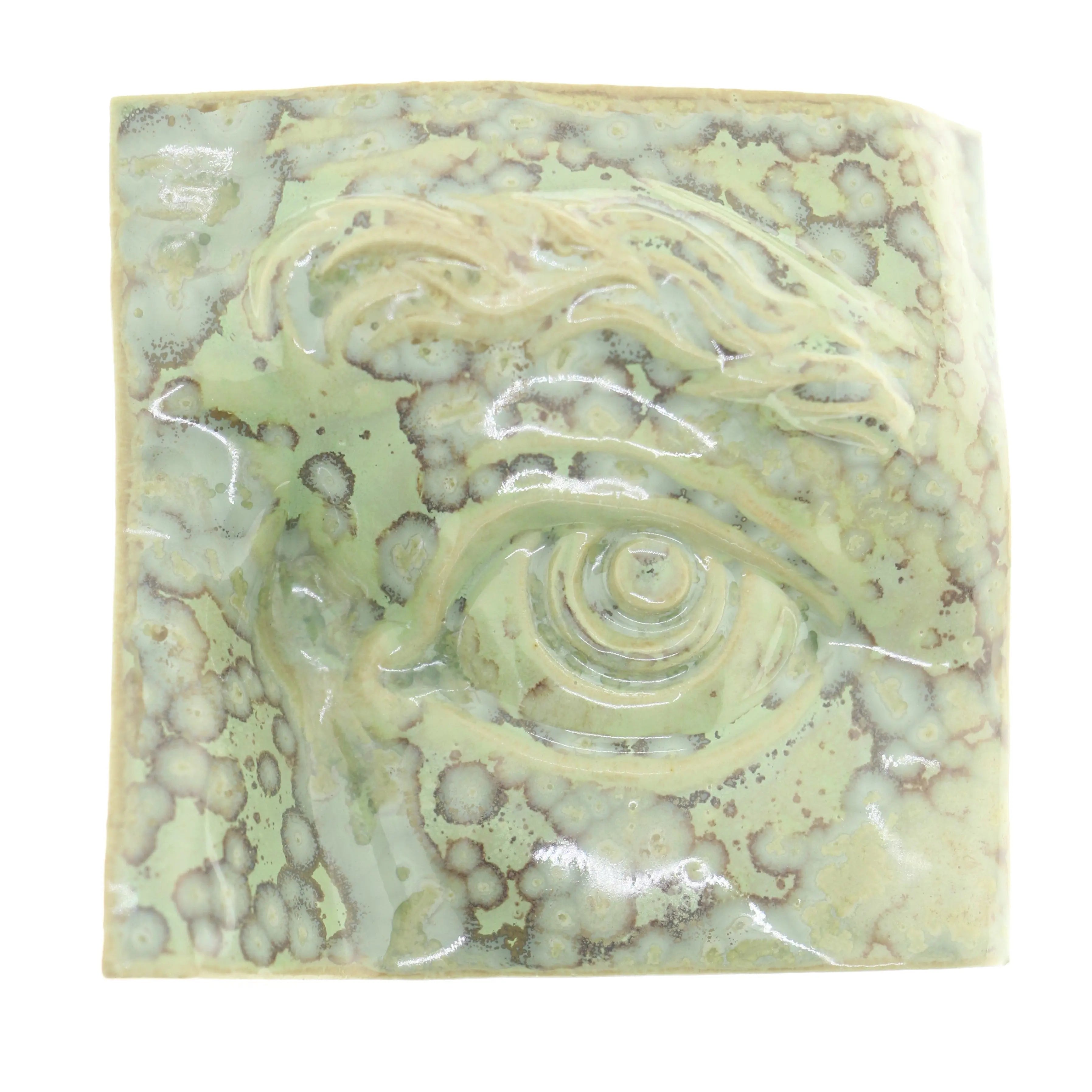 Jacob Larou | Square Eye (Left): Firkantet øje i glaseret stentøjsler i CrystalGreen til væggen Studio Hafnia