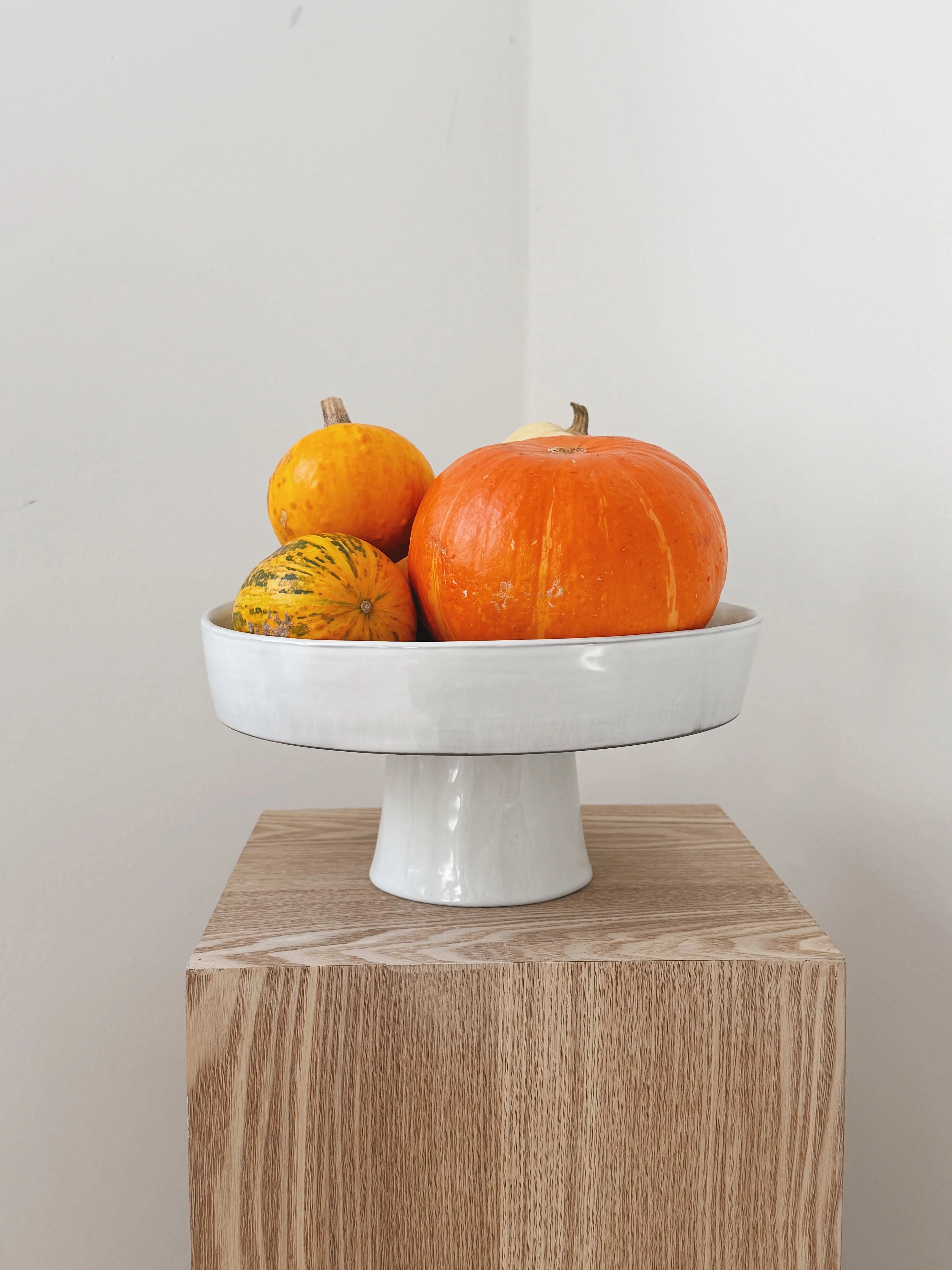 La Mère Serveringsfad / Dyb Tallerken med Fod L – Off White | Serax Serax