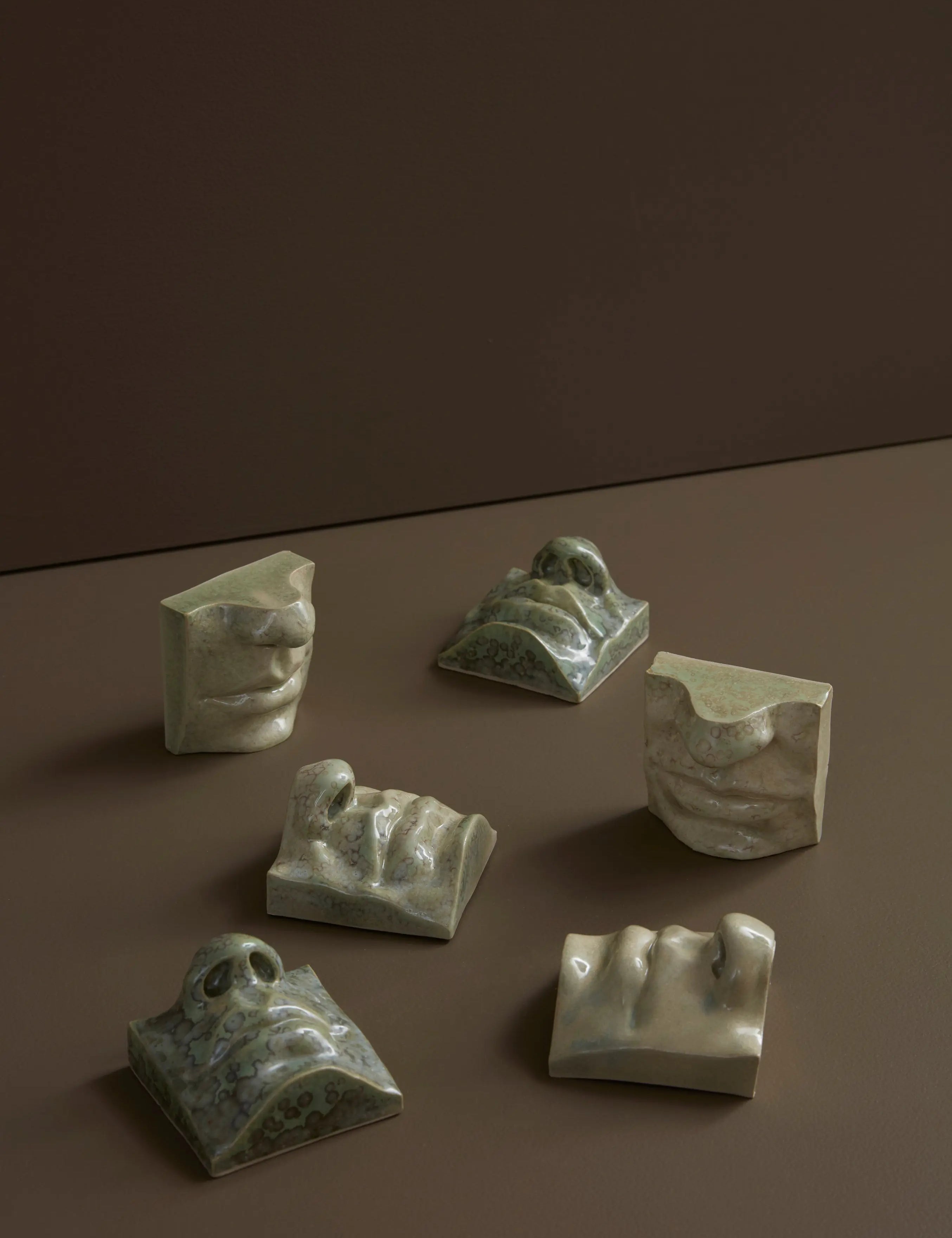 Mouth 1 i CrystalGreen stentøj Laoru Laoru