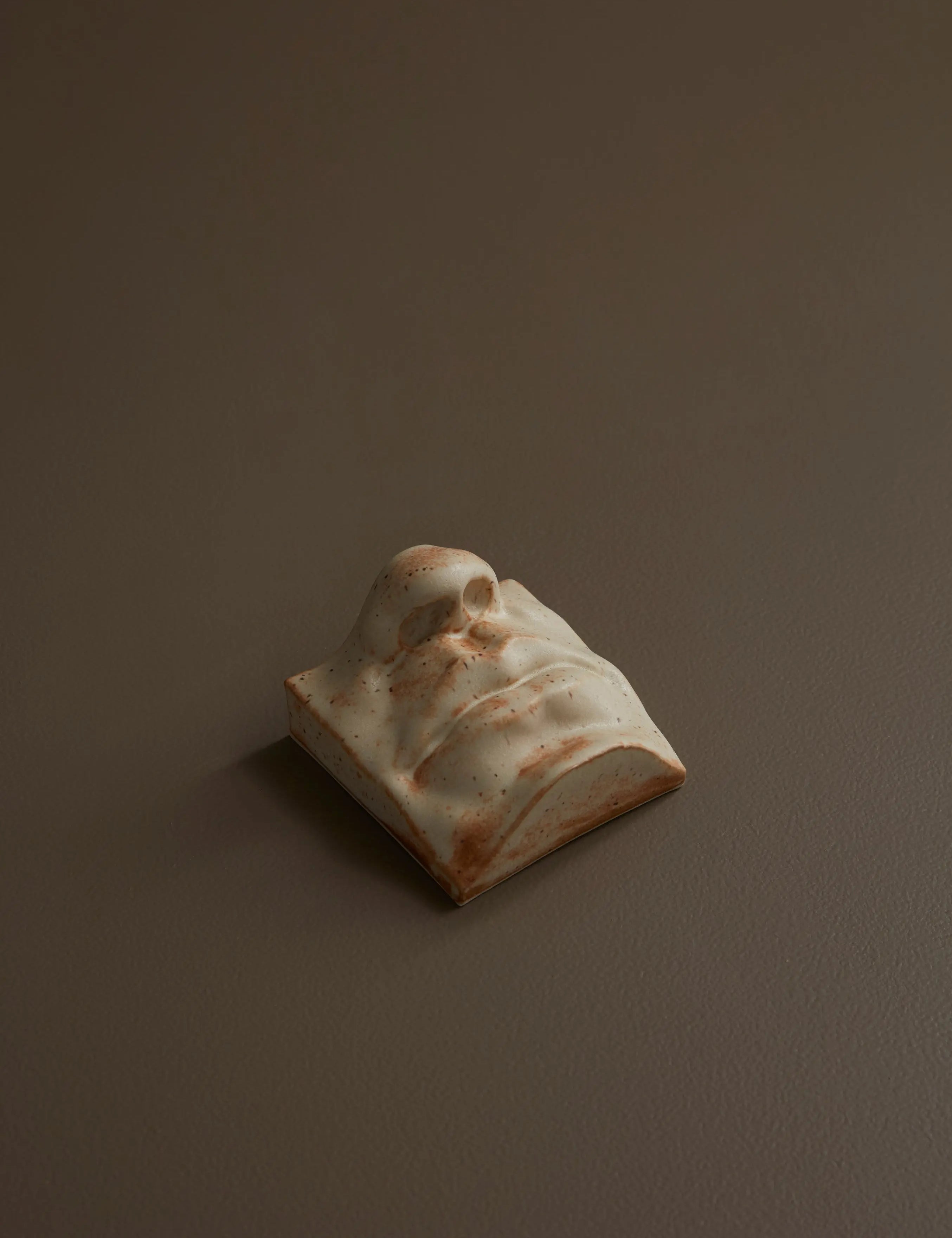 Mouth 2 i WarmSand stentøj Laoru Laoru