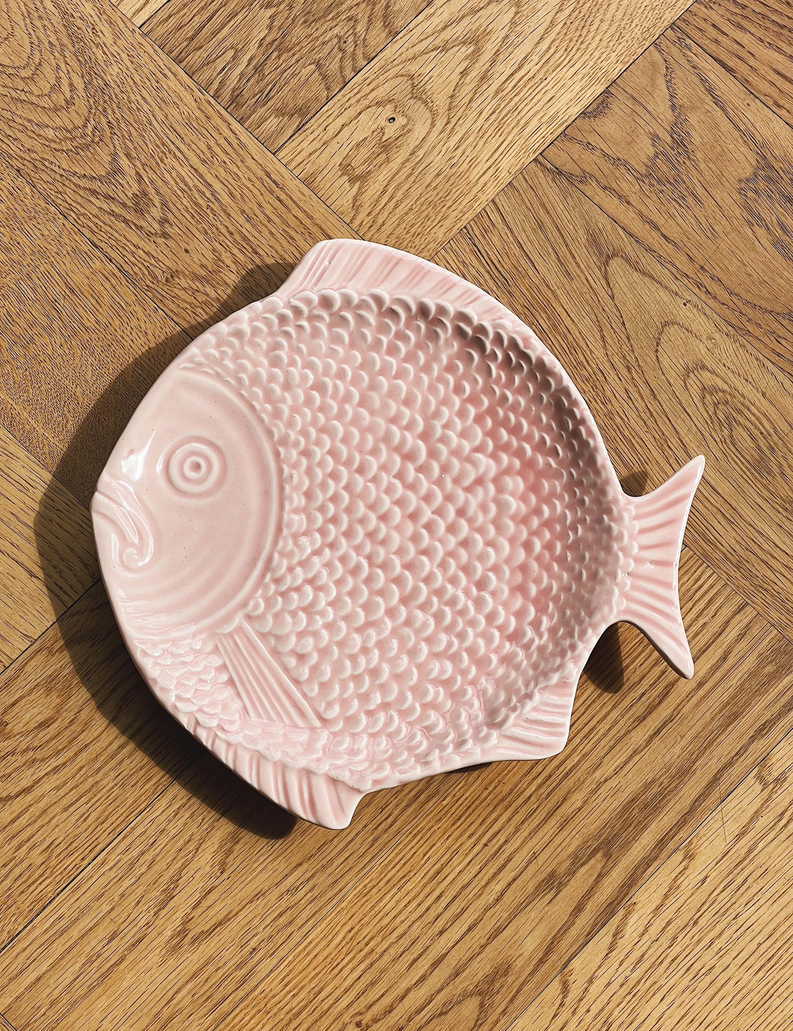 Portugisisk fiskefad | Lys pink 22cm Studio Hafnia
