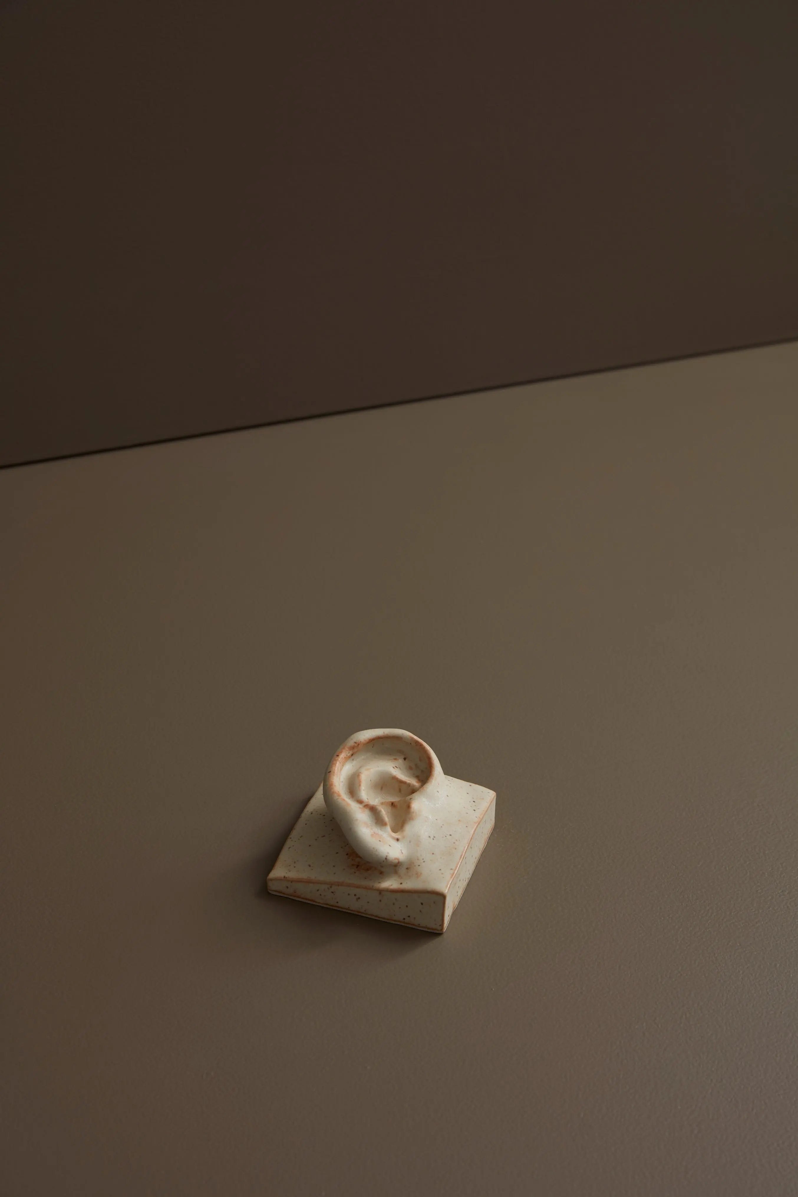 Right Ear i WarmSand stentøj Laoru Laoru