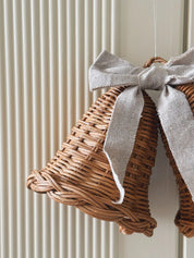 Sæt med 2 Hængende Rattan Juleklokker med Naturfarvet Sløjfe | D12 x H12 cm Studio Hafnia