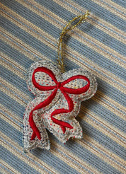 Sissel Edelbo | Kantha Sløjfe Ornament Sissel Edelbo