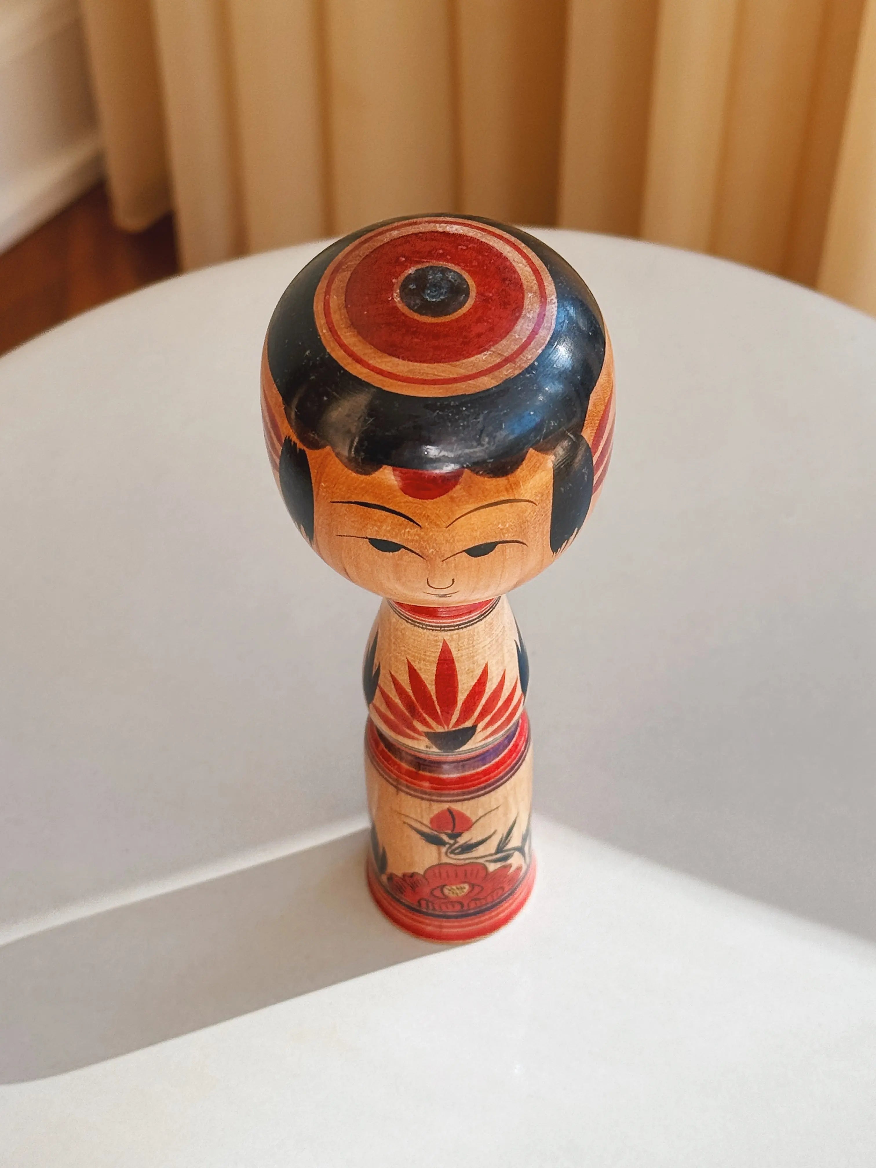 Vintage Kokeshi Dukke Nr. 237 fra Japan – Håndlavet | H 18 cm Studio Hafnia