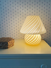 Vintage Murano Mushroom Bordlampe i Lysegul/Creme | H27 cm Studio Hafnia