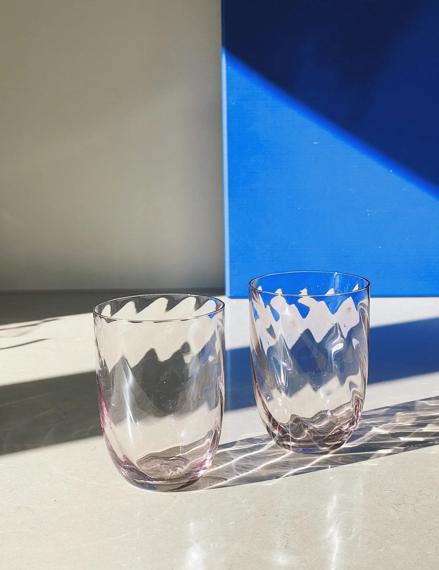 Anna von Lipa Swirl tumbler glas | Lilla Anna von Lipa