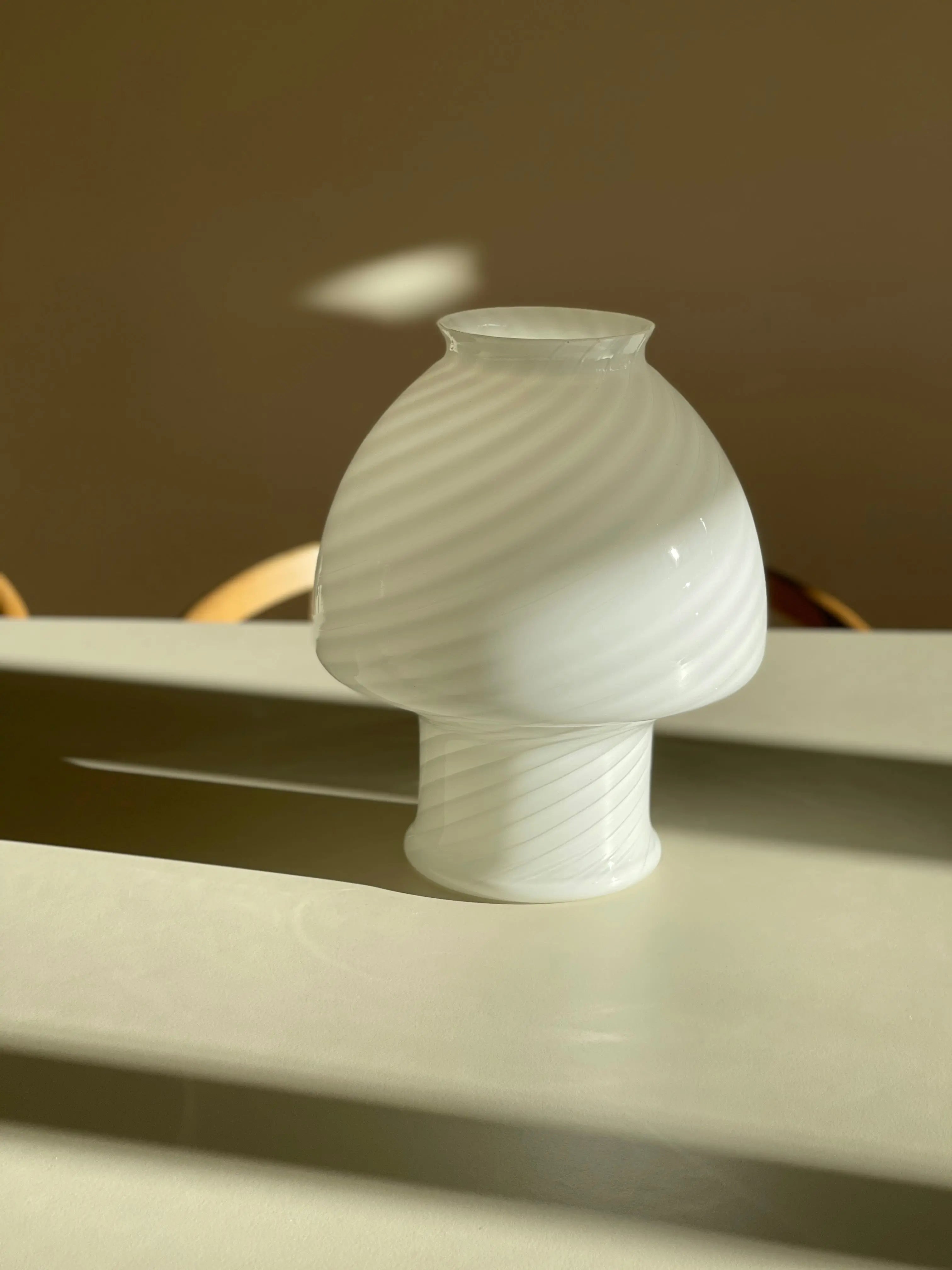 Vintage murano mushroom bordlampe | Hvid, H28cm Murano