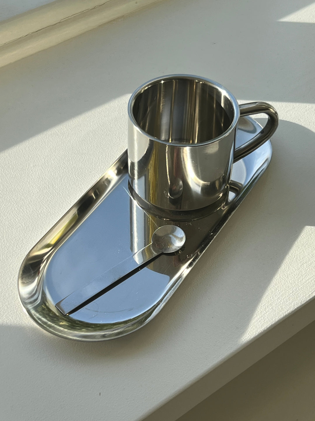 Oval fad/tallerken i rustfrit stål | 23 cm Studio Hafnia