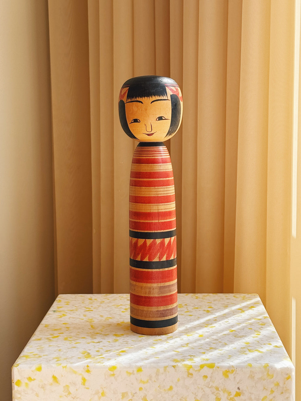 Vintage Kokeshi Dukke Nr. 204 fra Japan – Håndlavet | H31 cm Studio Hafnia