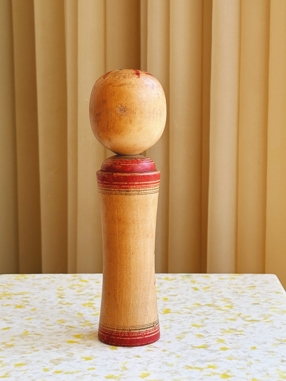 Vintage Kokeshi Dukke Nr. 178 fra Japan – Håndlavet | H21,5 cm Studio Hafnia