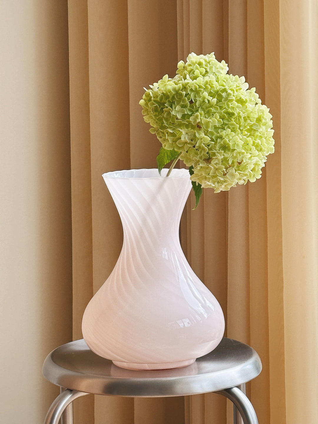 Vintage Murano Vase i Lys Pink | H27 cm Studio Hafnia