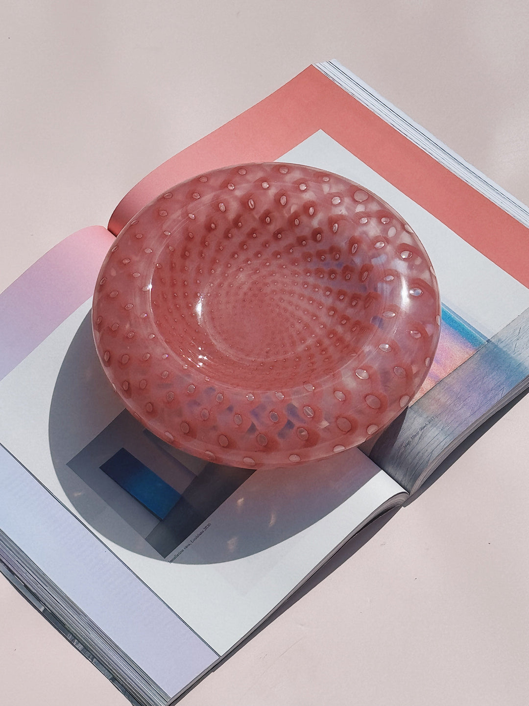 Vintage Murano Skål i Pink med Optiske Mønstre | D24 cm Studio Hafnia