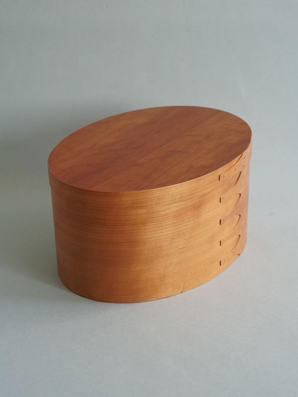 Shaker Oval Box L by Homestead – oval storage box in cherry wood, H15.9 × W34.3 × D24.7 cm