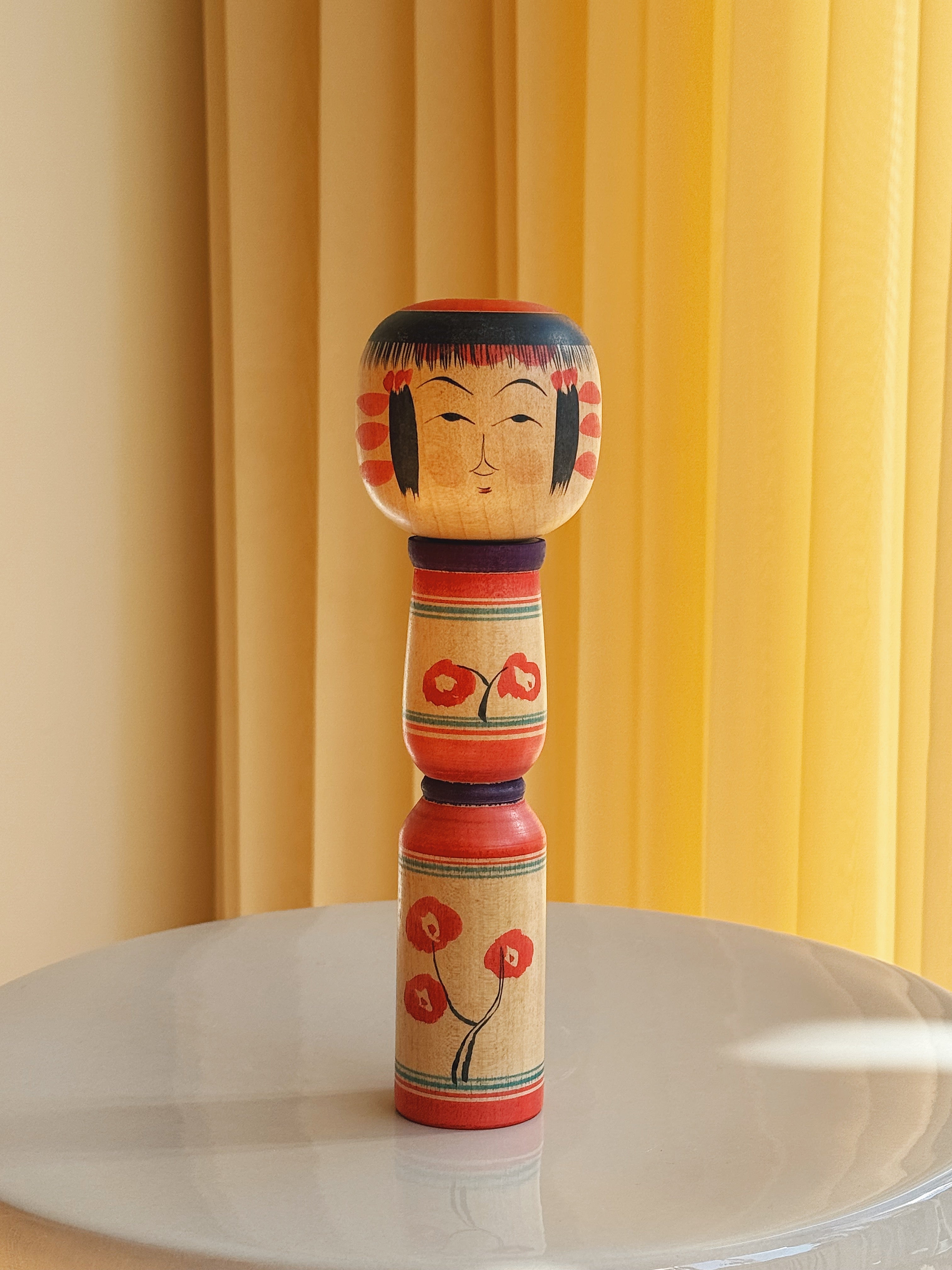 Vintage Kokeshi Dukke Nr. 226 fra Japan – Håndlavet | H 24,5 cm Studio Hafnia