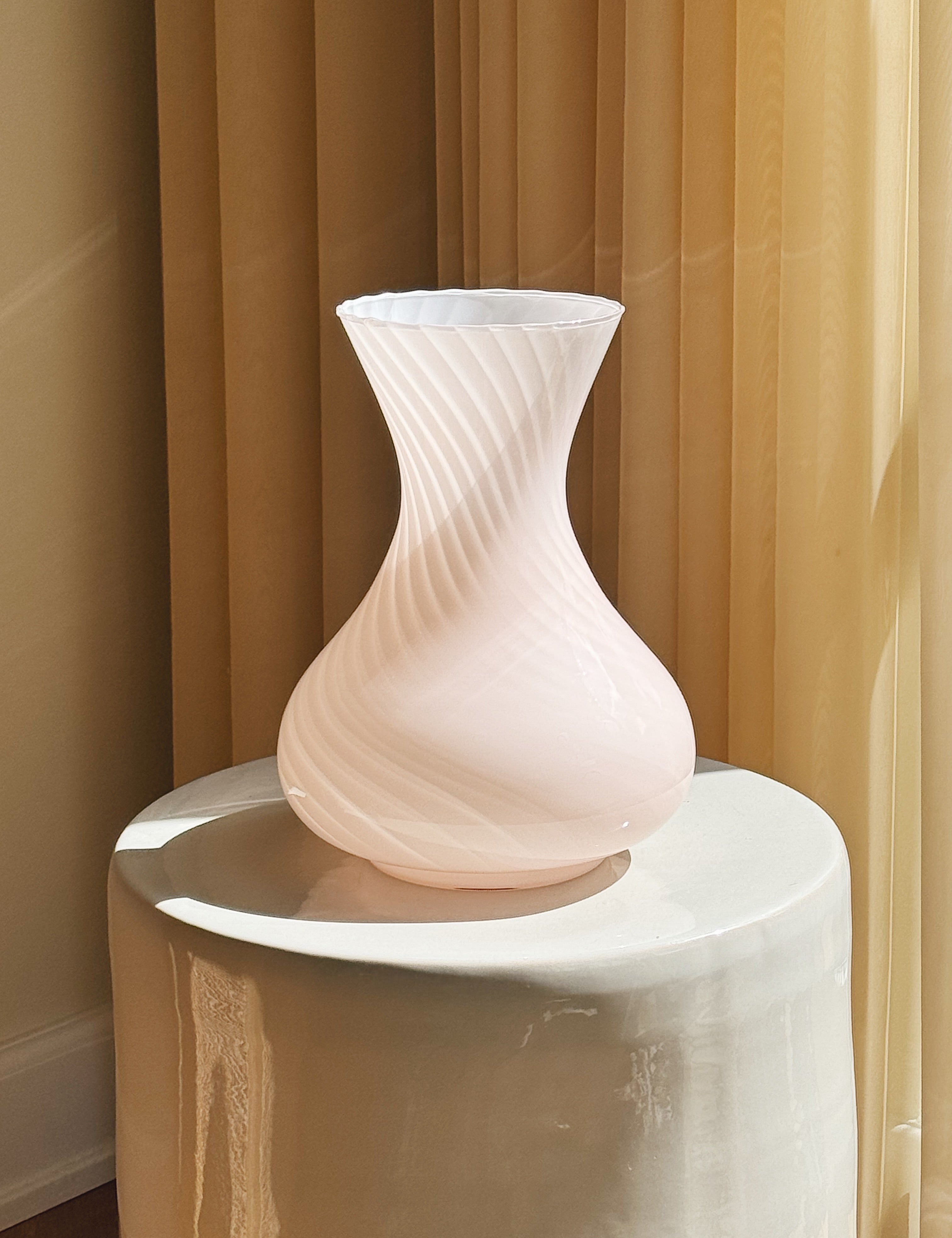 Vintage Murano Vase i Lys Pink | H27 cm Studio Hafnia