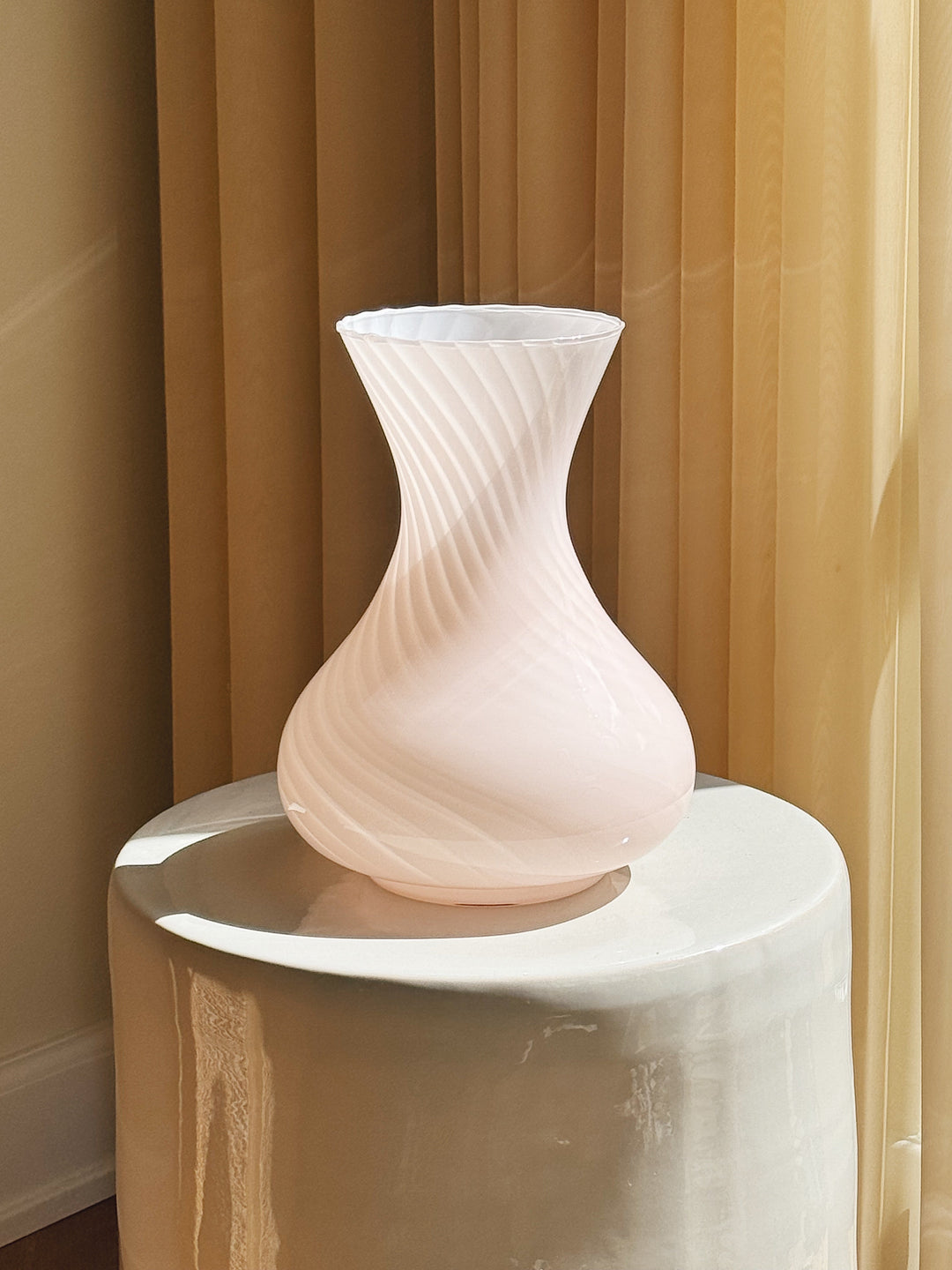 Vintage Murano Vase i Lys Pink | H27 cm Studio Hafnia
