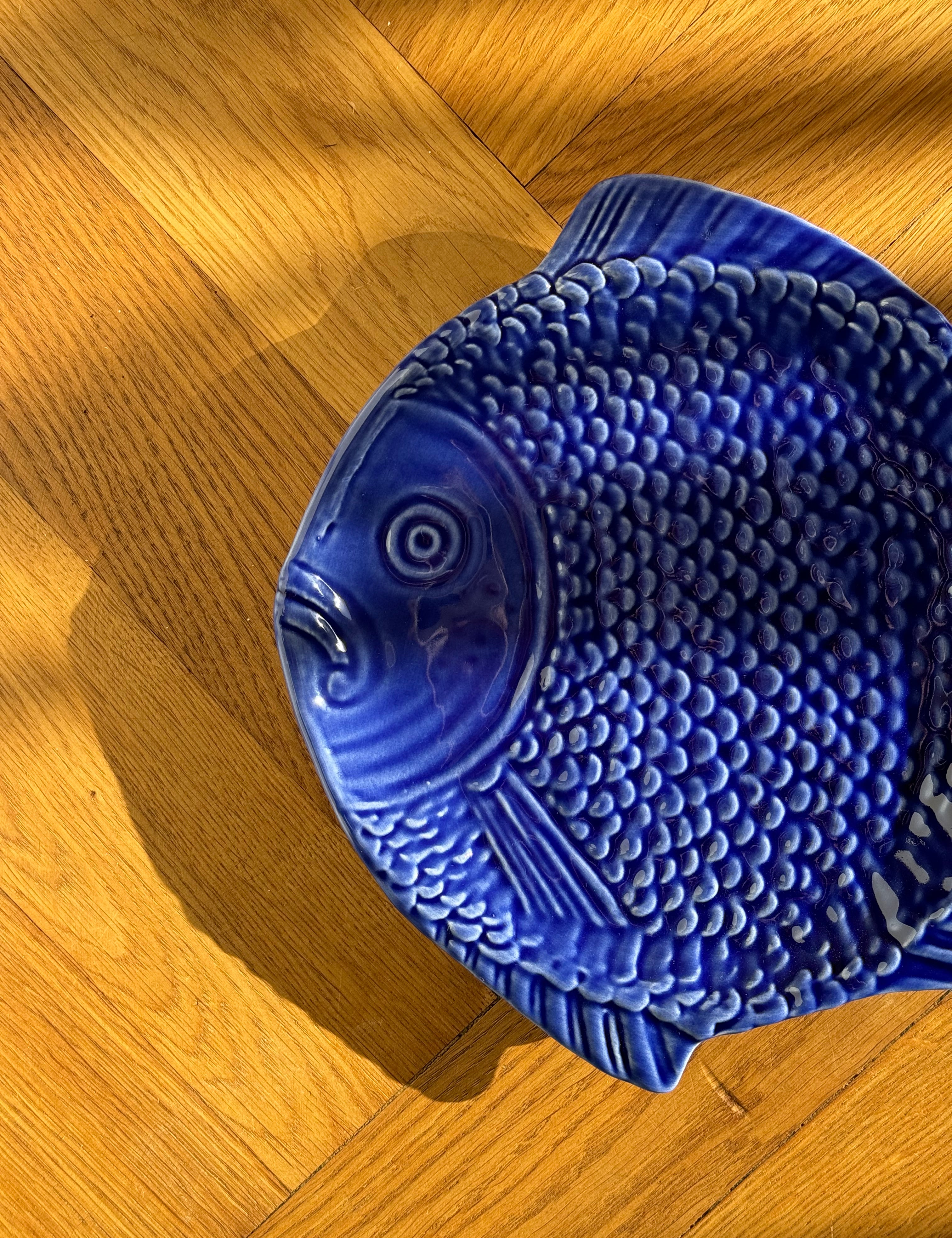 Portugisisk fiskefad | Mørkeblå 22cm Studio Hafnia