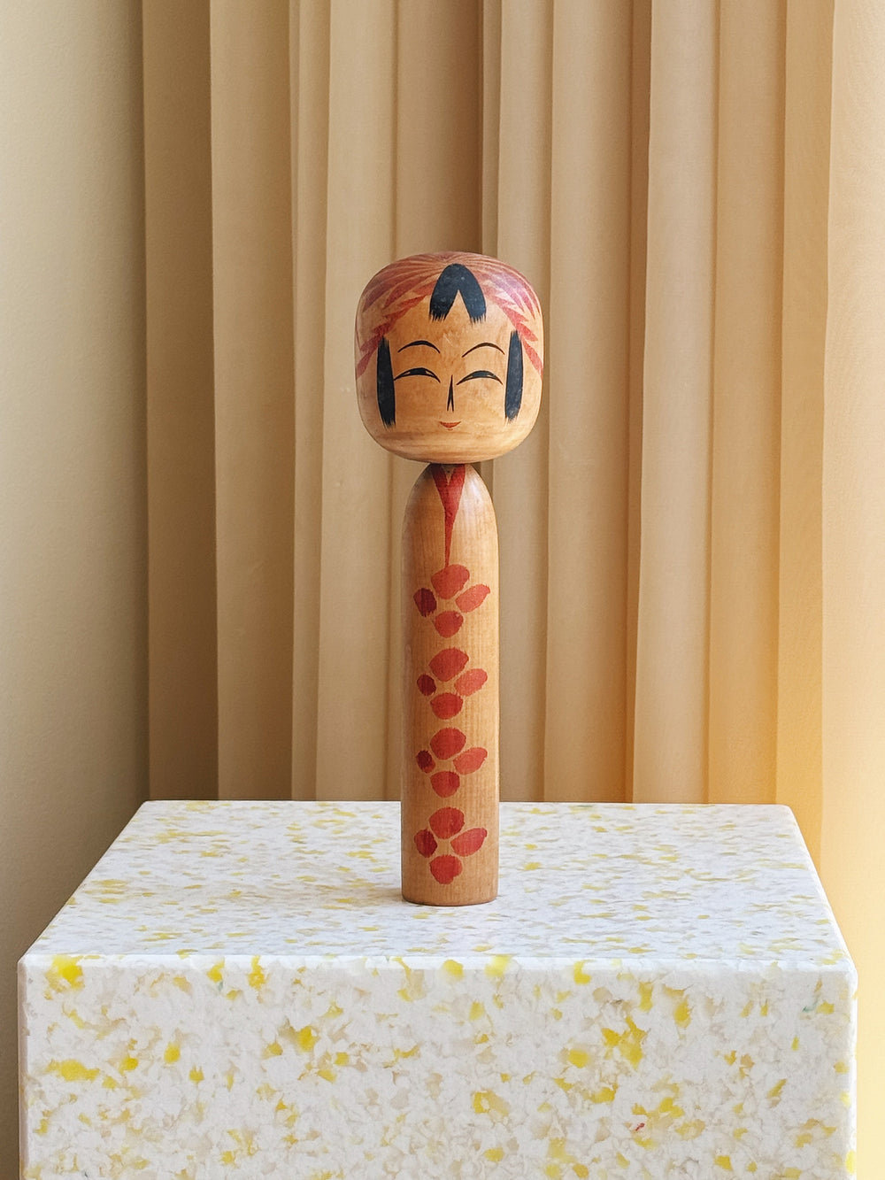 Vintage Kokeshi Dukke Nr. 175 fra Japan – Håndlavet | H25 cm Studio Hafnia