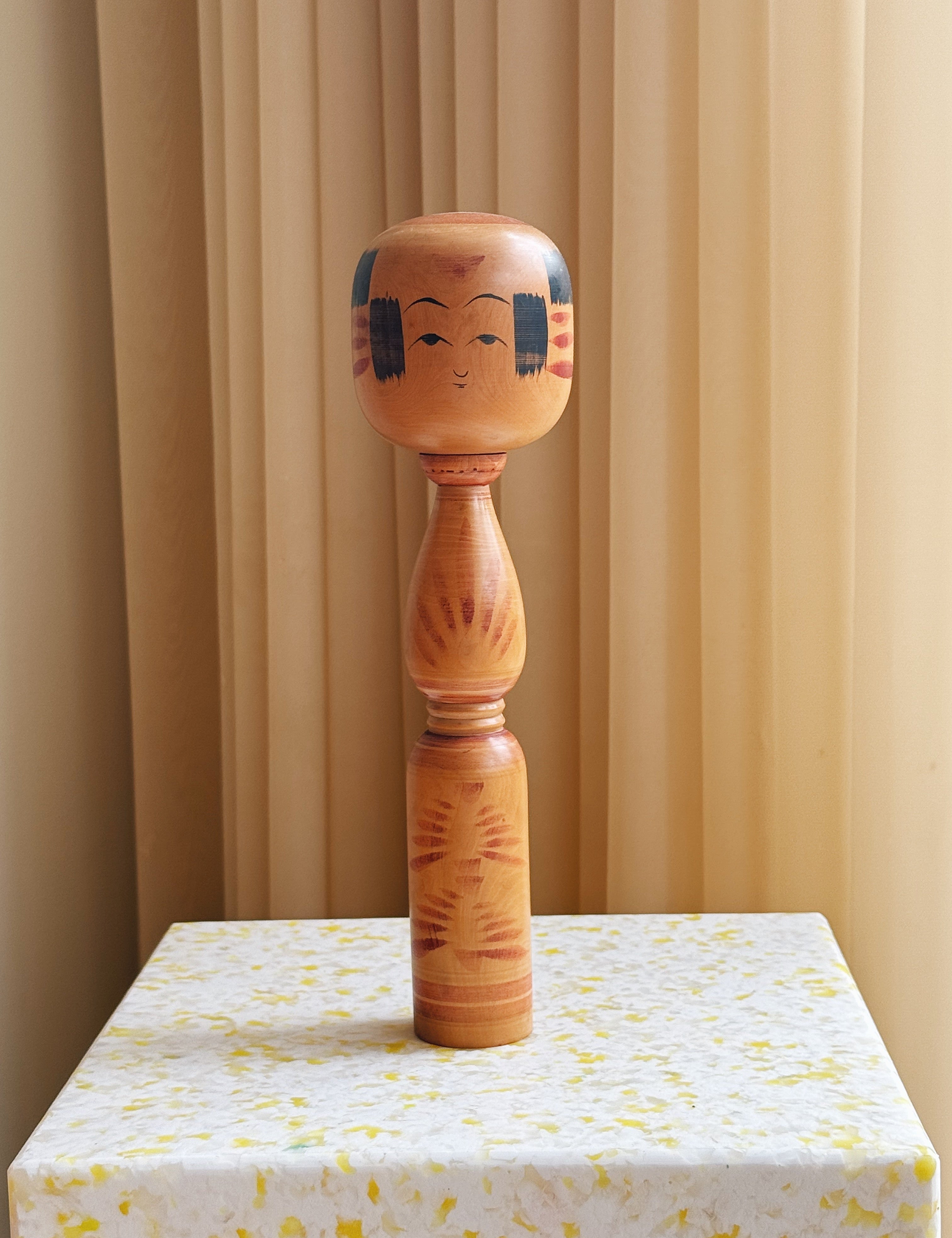 Vintage Kokeshi Dukke Nr. 213 fra Japan – Håndlavet | H30,5 cm Studio Hafnia