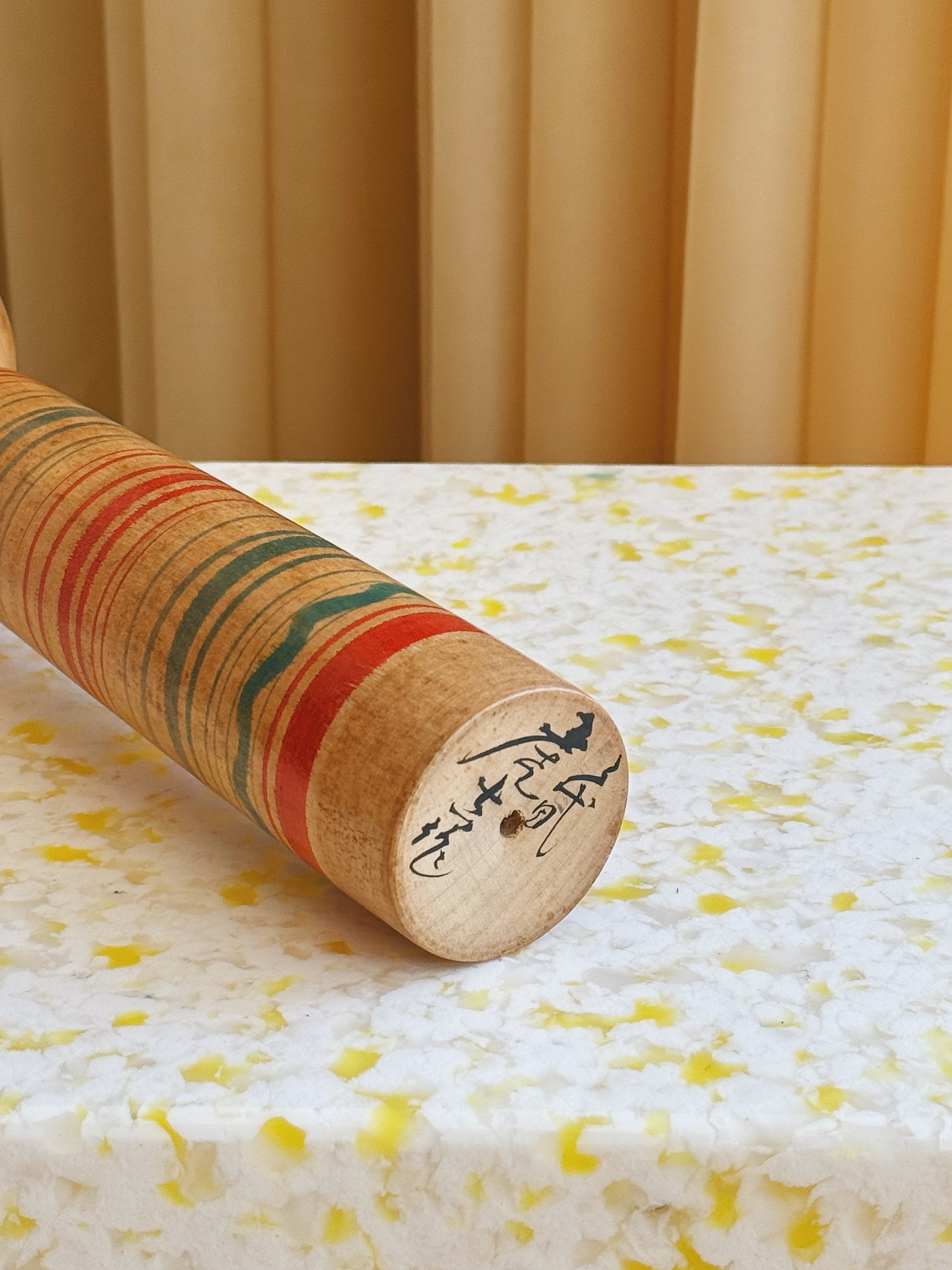 Vintage Kokeshi Dukke Nr. 176 fra Japan – Håndlavet | H30 cm Studio Hafnia