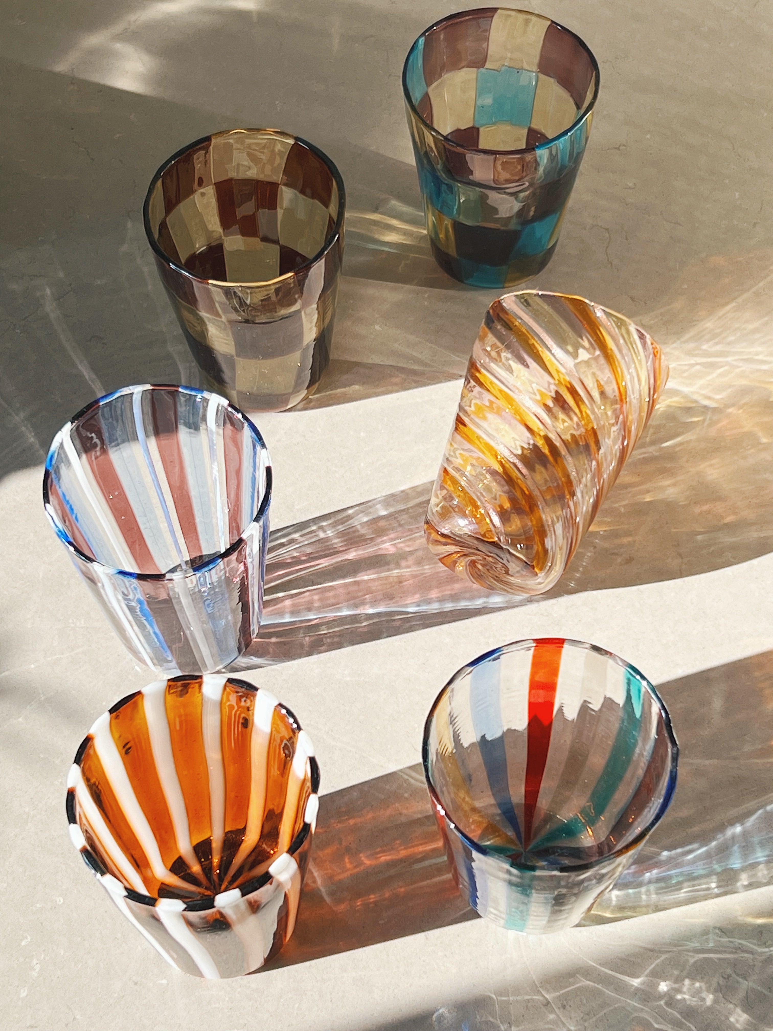 Håndblæst Murano Glas med Blå, Ametyst og Hvide Striber Murano