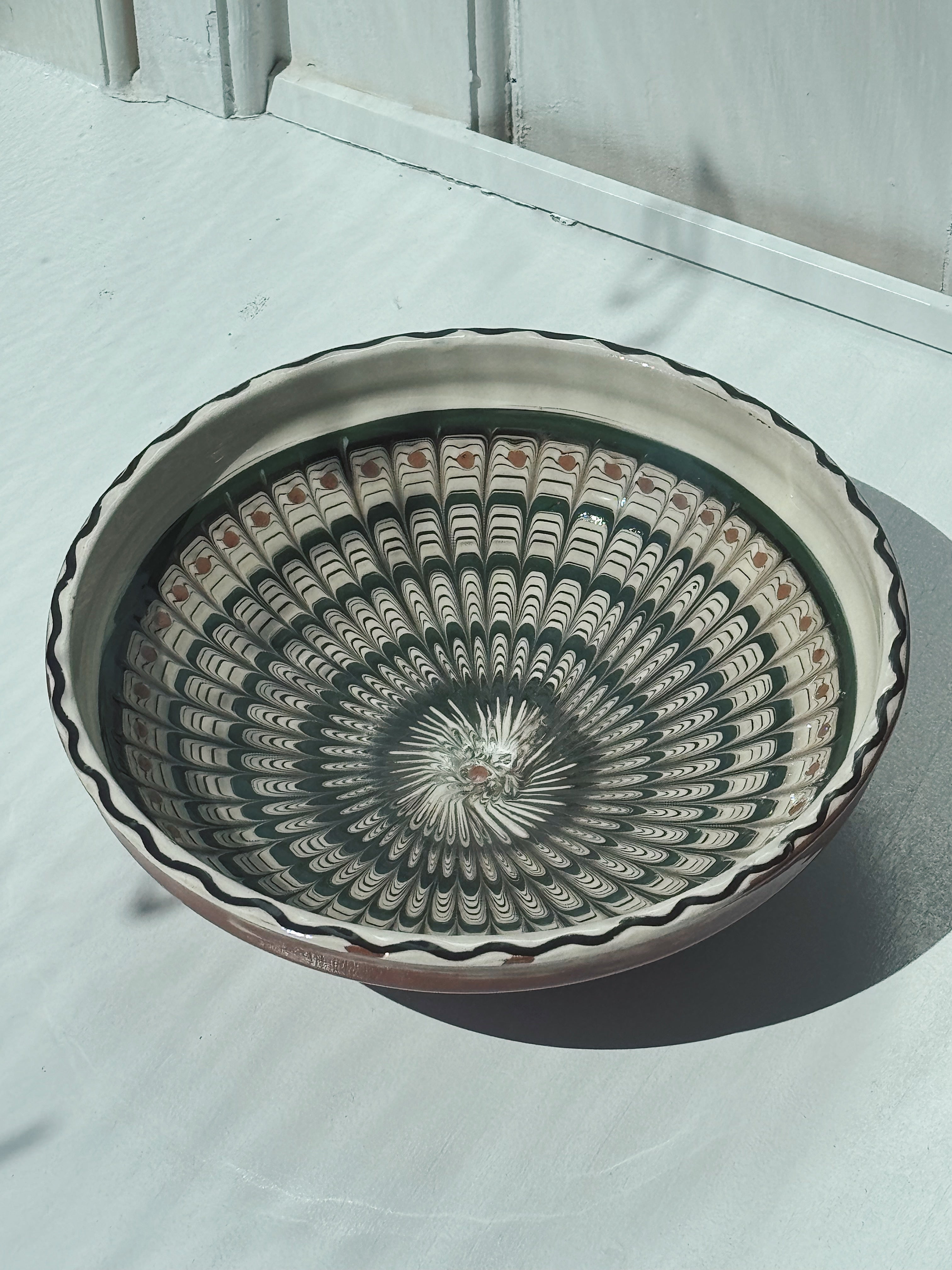 Handmade Horezu Bowl | No. 14 | Ø 25 cm