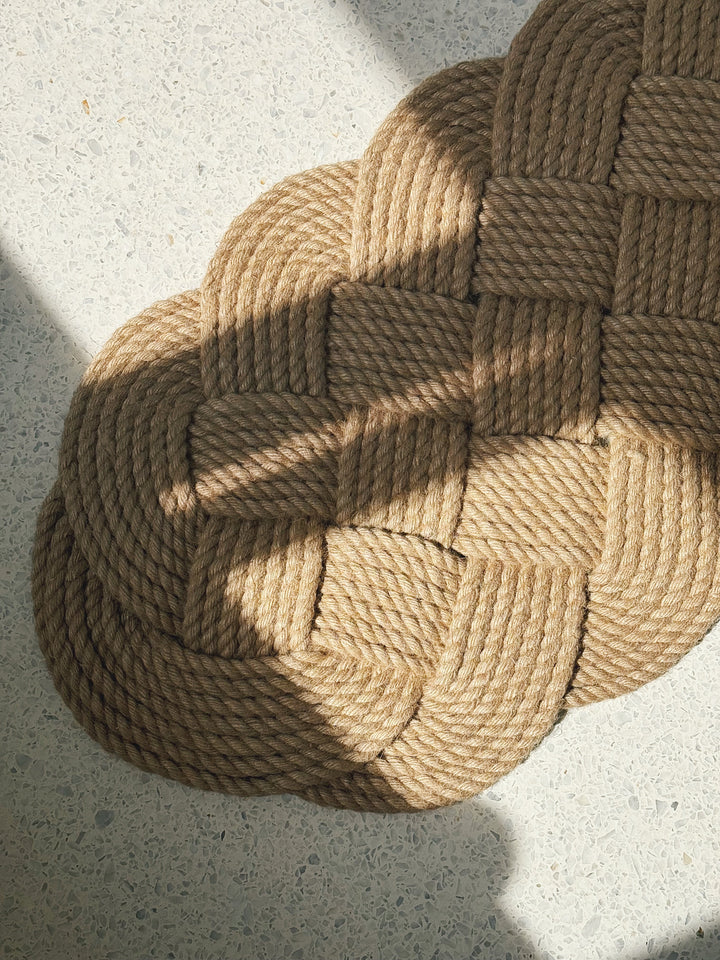 Original Ocean Plait Dørmåtte af håndflettet jute | 99 x 41 cm Studio Hafnia