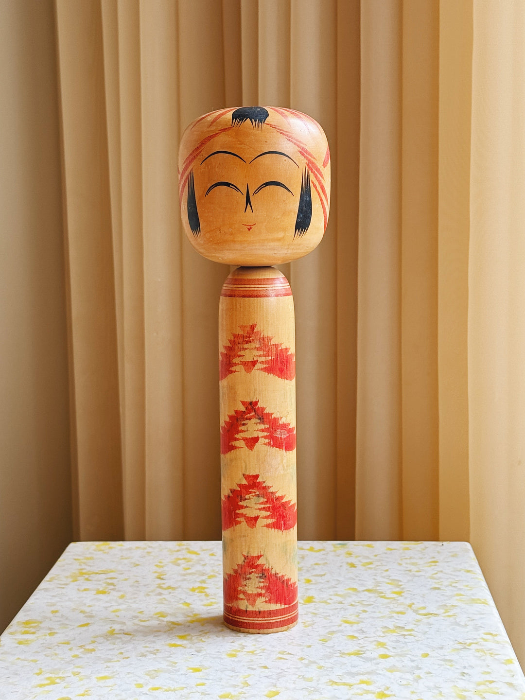 Vintage Kokeshi Dukke Nr. 190 fra Japan – Håndlavet | H30,5 cm Studio Hafnia