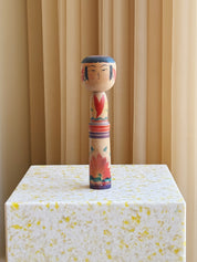 Vintage Kokeshi Dukke Nr. 182 fra Japan – Håndlavet | H24 cm Studio Hafnia