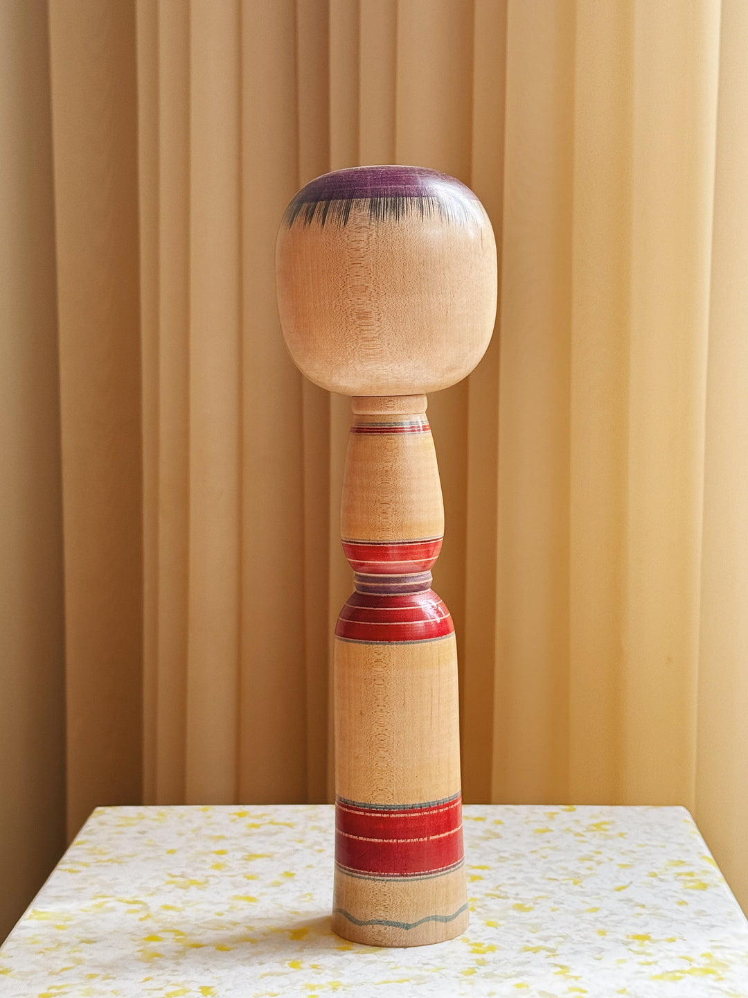 Vintage Kokeshi Dukke Nr. 211 fra Japan – Håndlavet | H30,5 cm Studio Hafnia