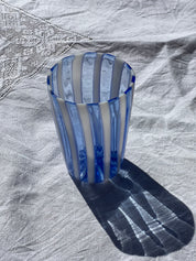 Håndblæst Murano Glas med Lys Blå og Hvide Striber Murano