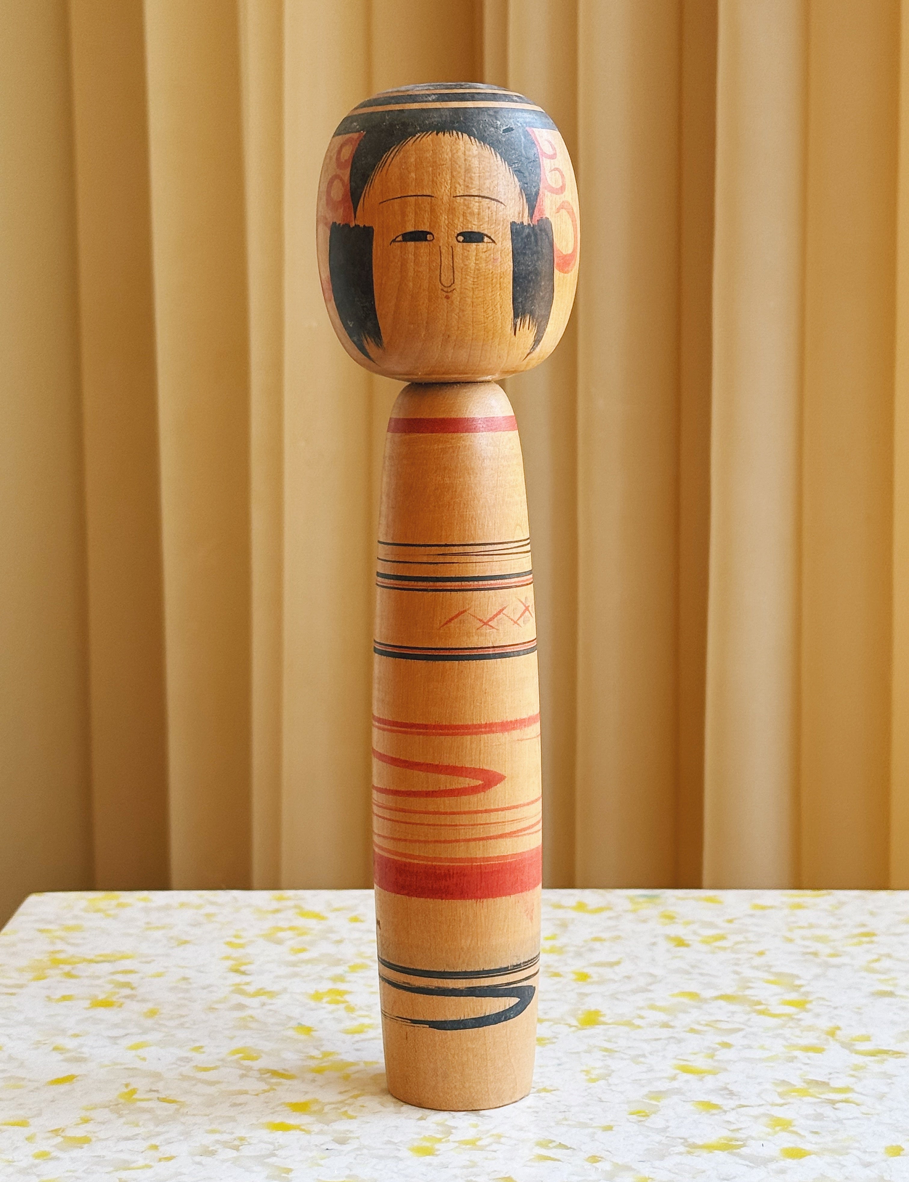 Vintage Kokeshi Dukke Nr. 184 fra Japan – Håndlavet | H24,5 cm Studio Hafnia