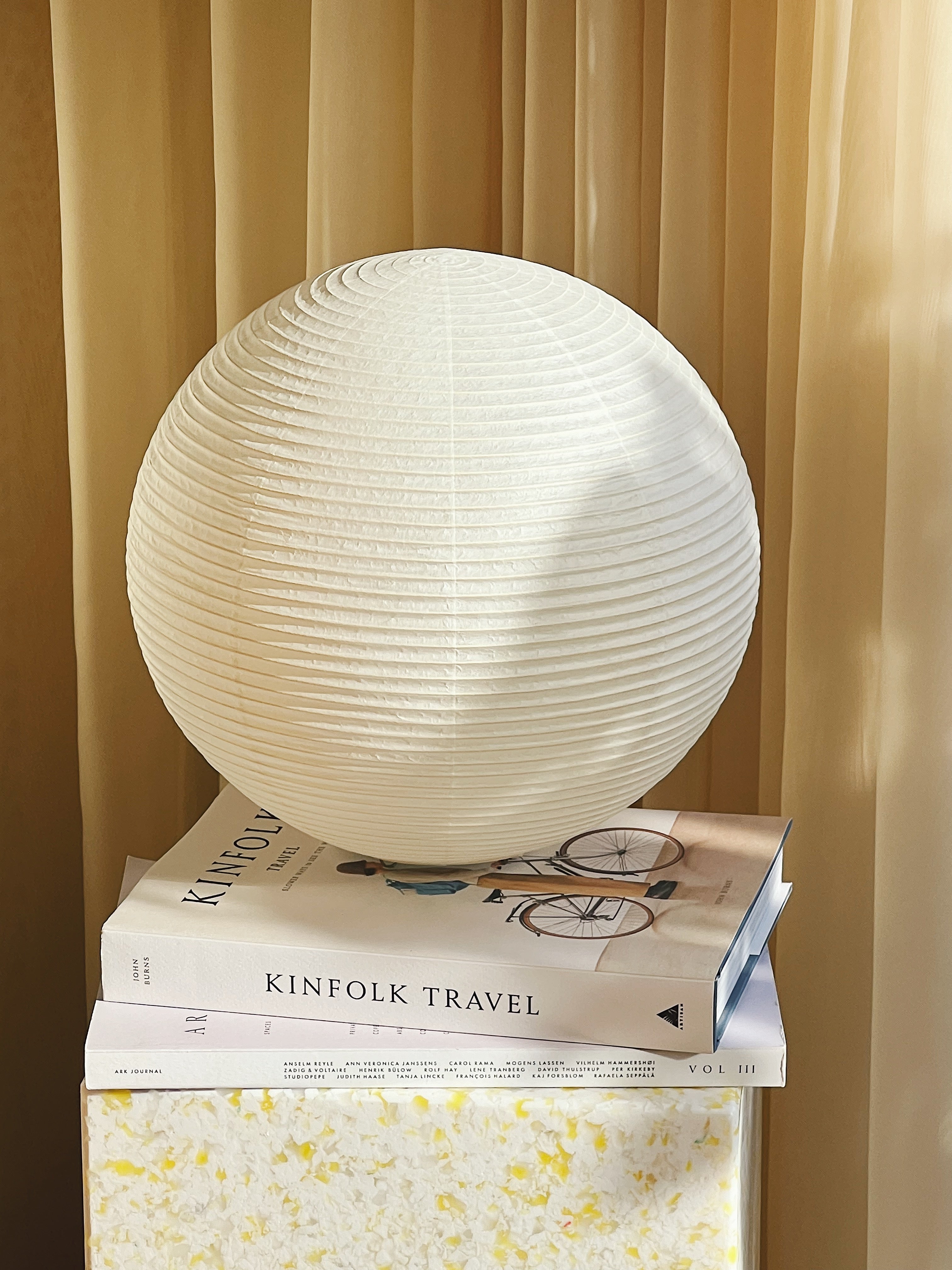 Shigeru Uchida Washi Lighting Paper Moon PM05 Bordlampe Studio Hafnia