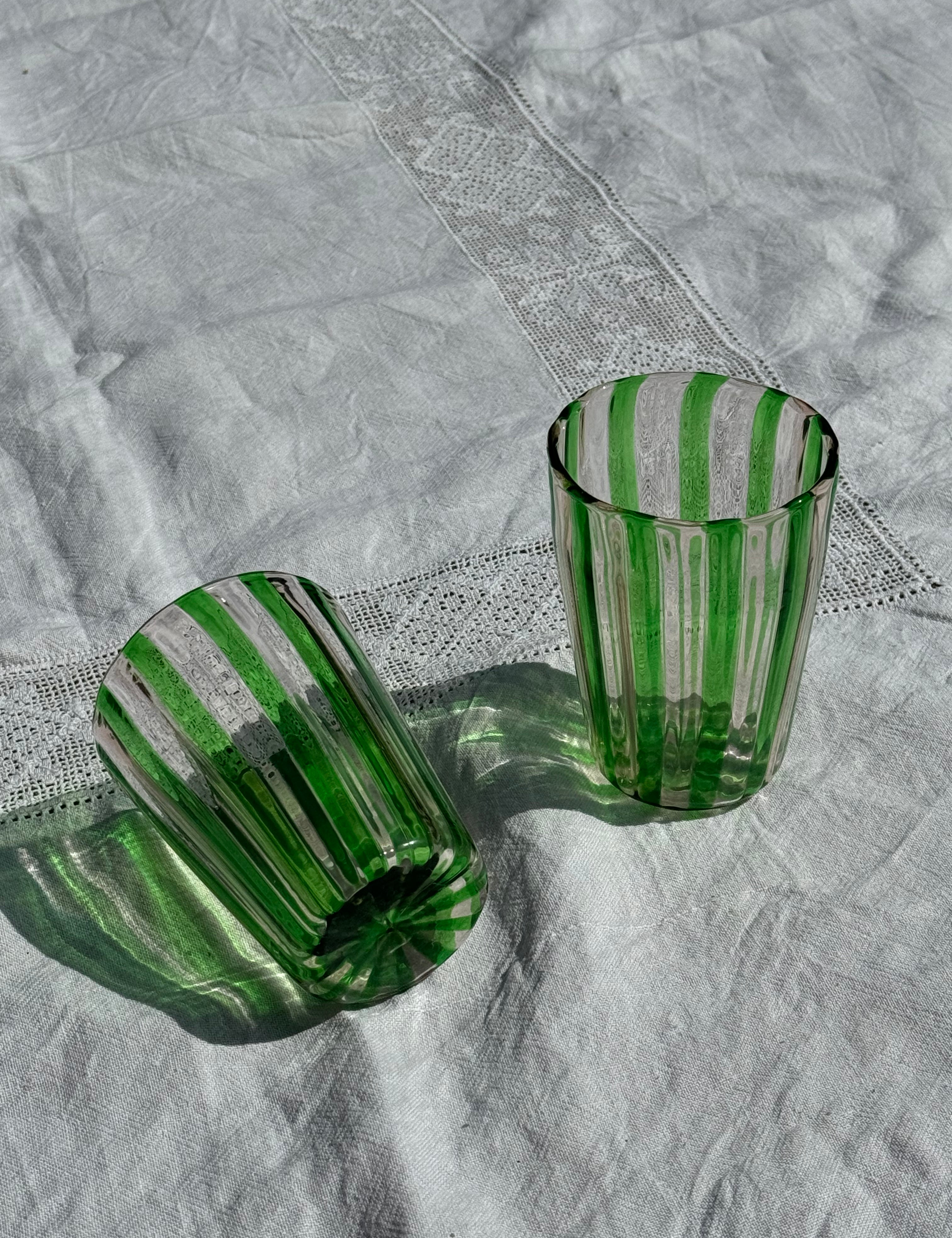 Håndblæst Murano Glas med Grønne Striber Murano