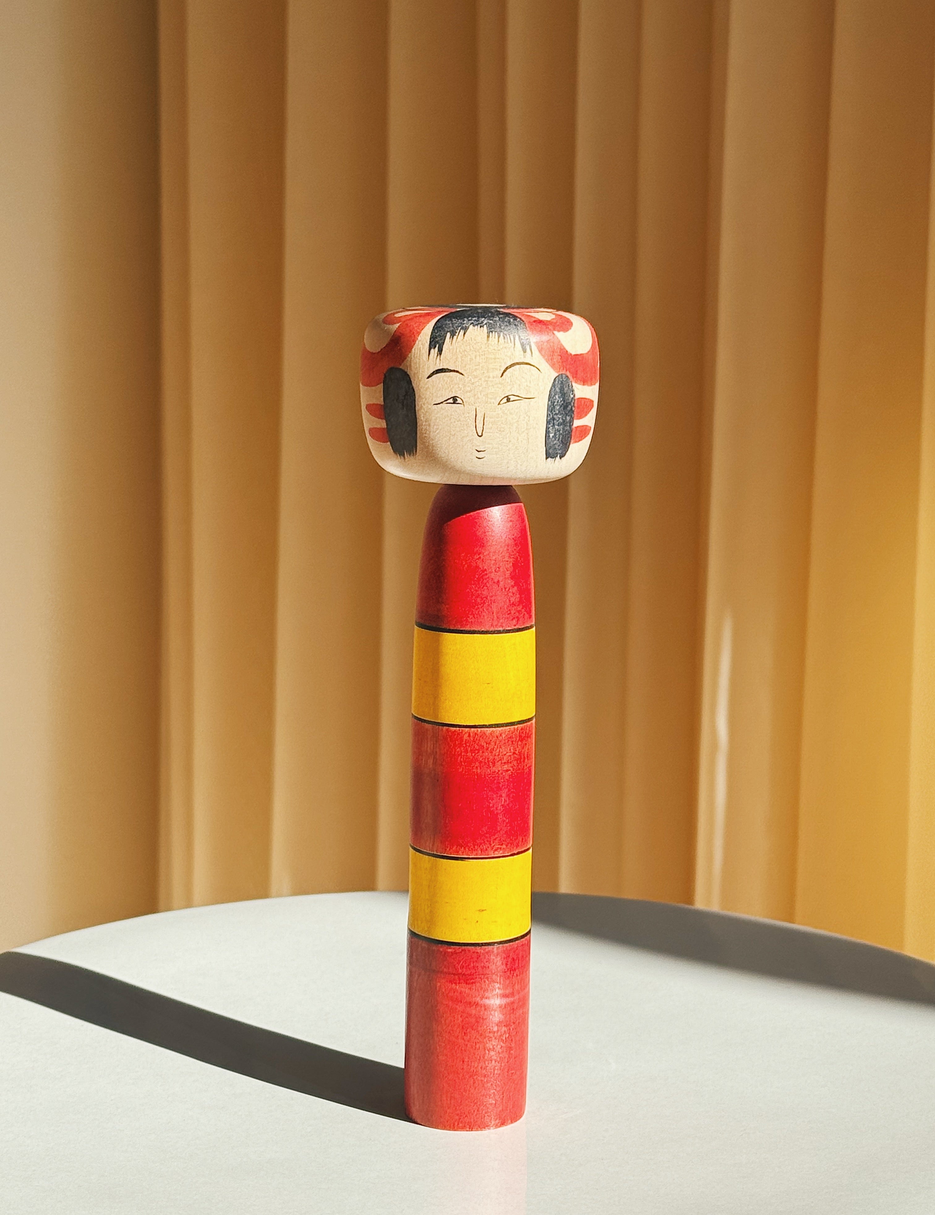 Vintage Kokeshi Dukke Nr. 231 fra Japan – Håndlavet | H 21 cm Studio Hafnia