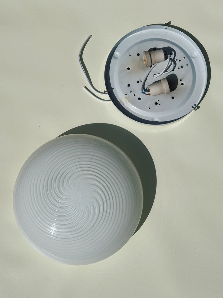 Vintage Murano Plafondlampe i Hvidt Swirl Glas | Loft-/Væglampe Ø29 cm Studio Hafnia