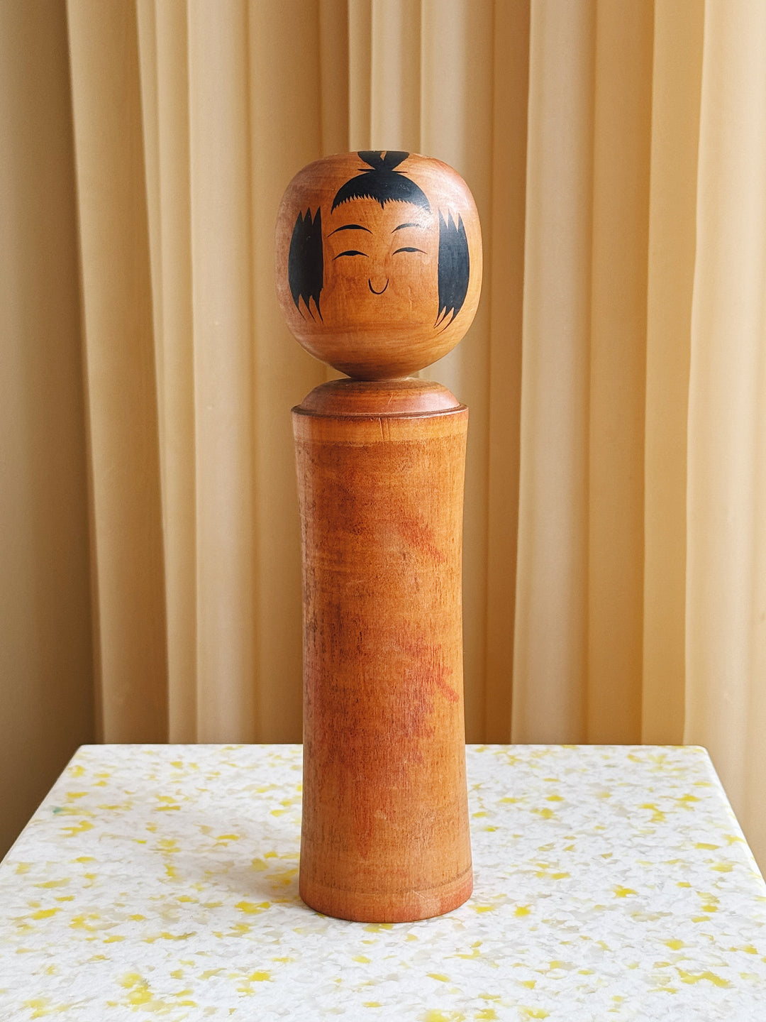 Vintage Kokeshi Dukke Nr. 197 fra Japan – Håndlavet | H27,5 cm Studio Hafnia